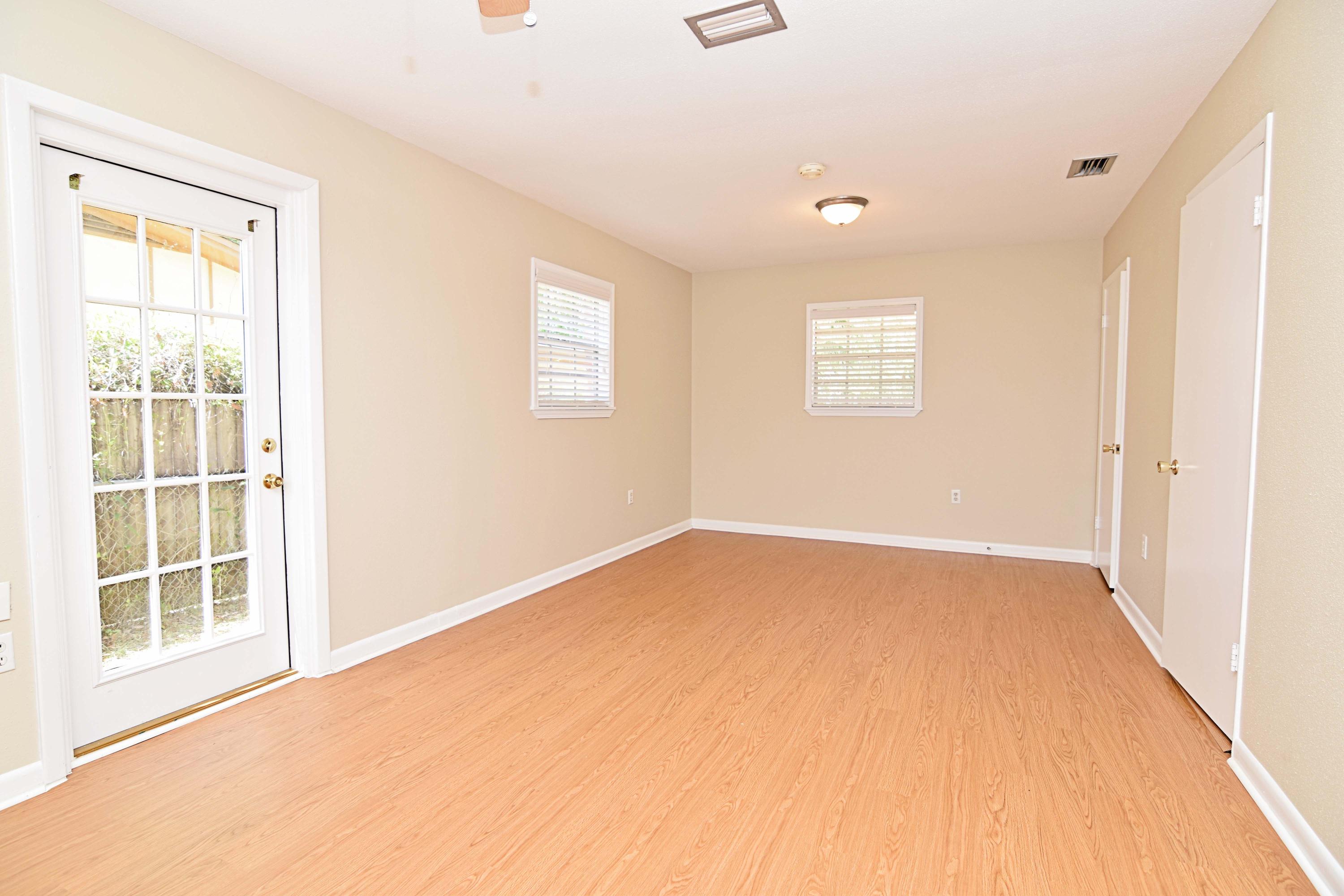 PINECREST HILLS - Residential Lease