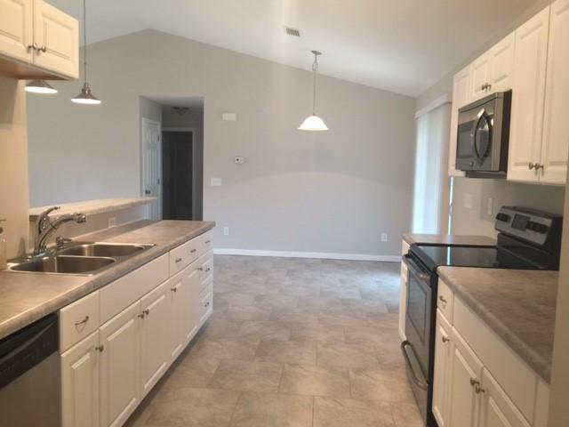 OPEN HOUSE JUNE 10TH 12pm to 3pm - Residential