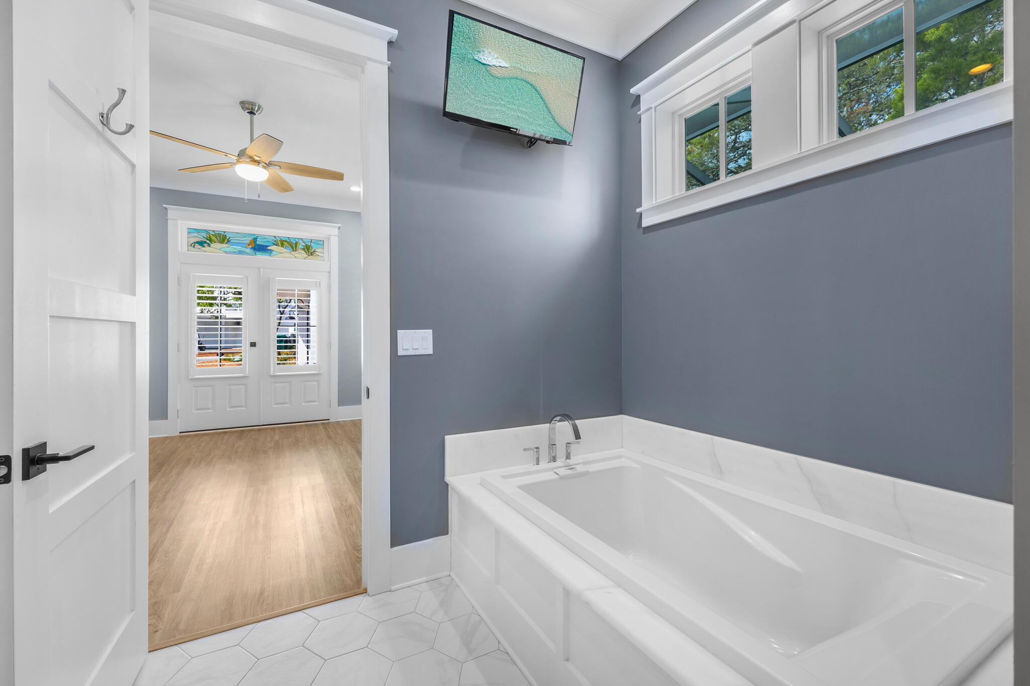BLUE MOUNTAIN BEACH - Residential