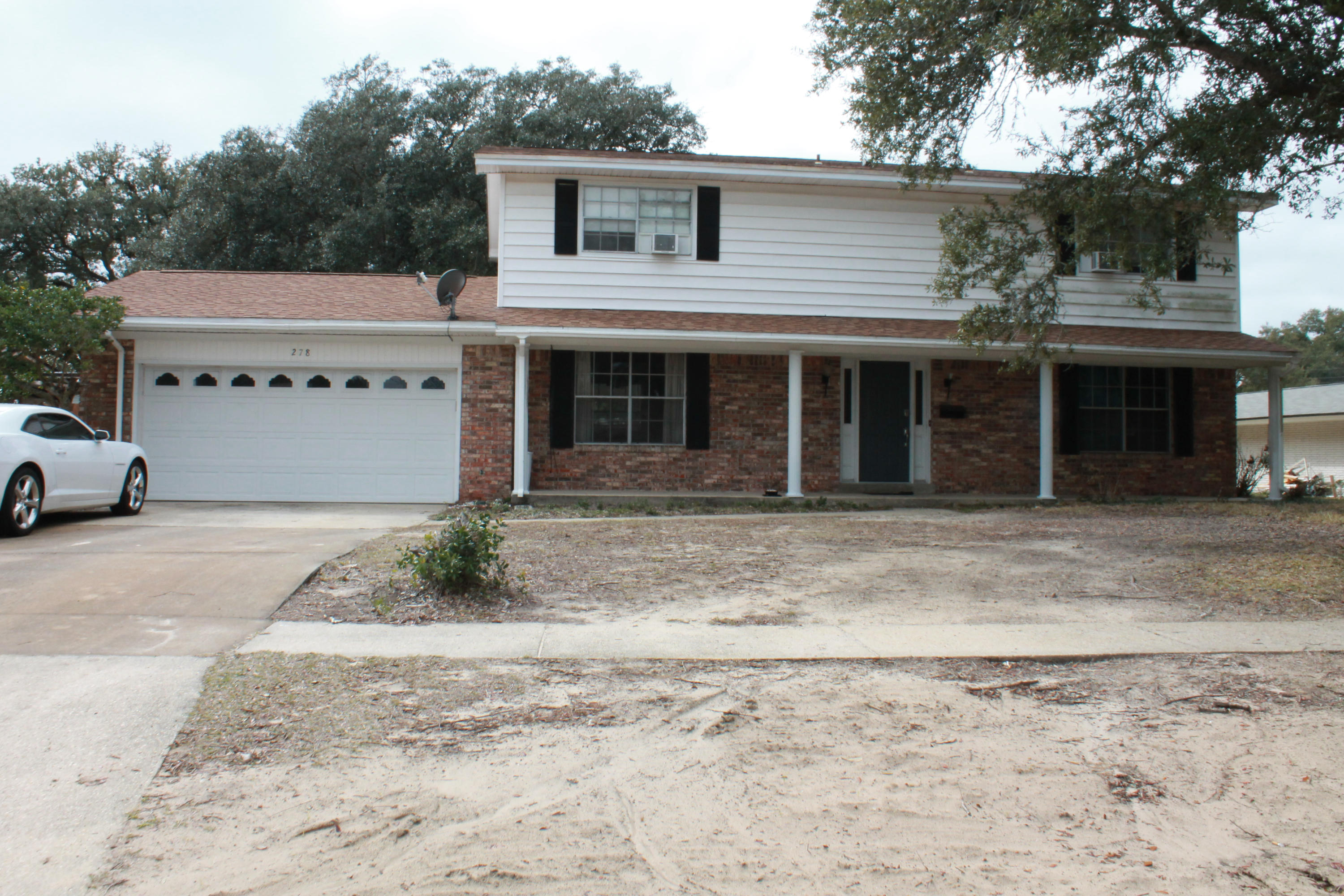 BAYOU WOODS - Residential