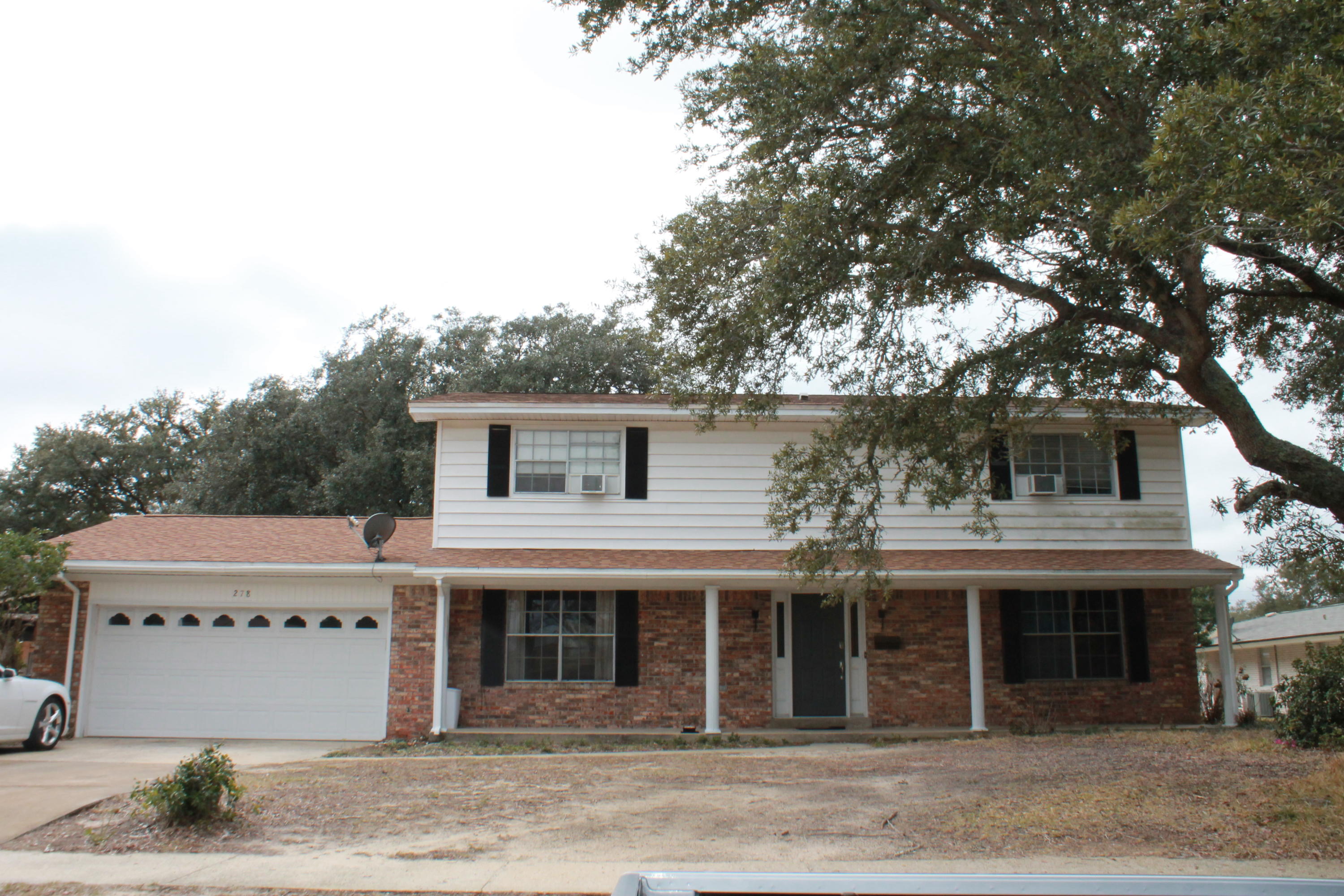 BAYOU WOODS - Residential