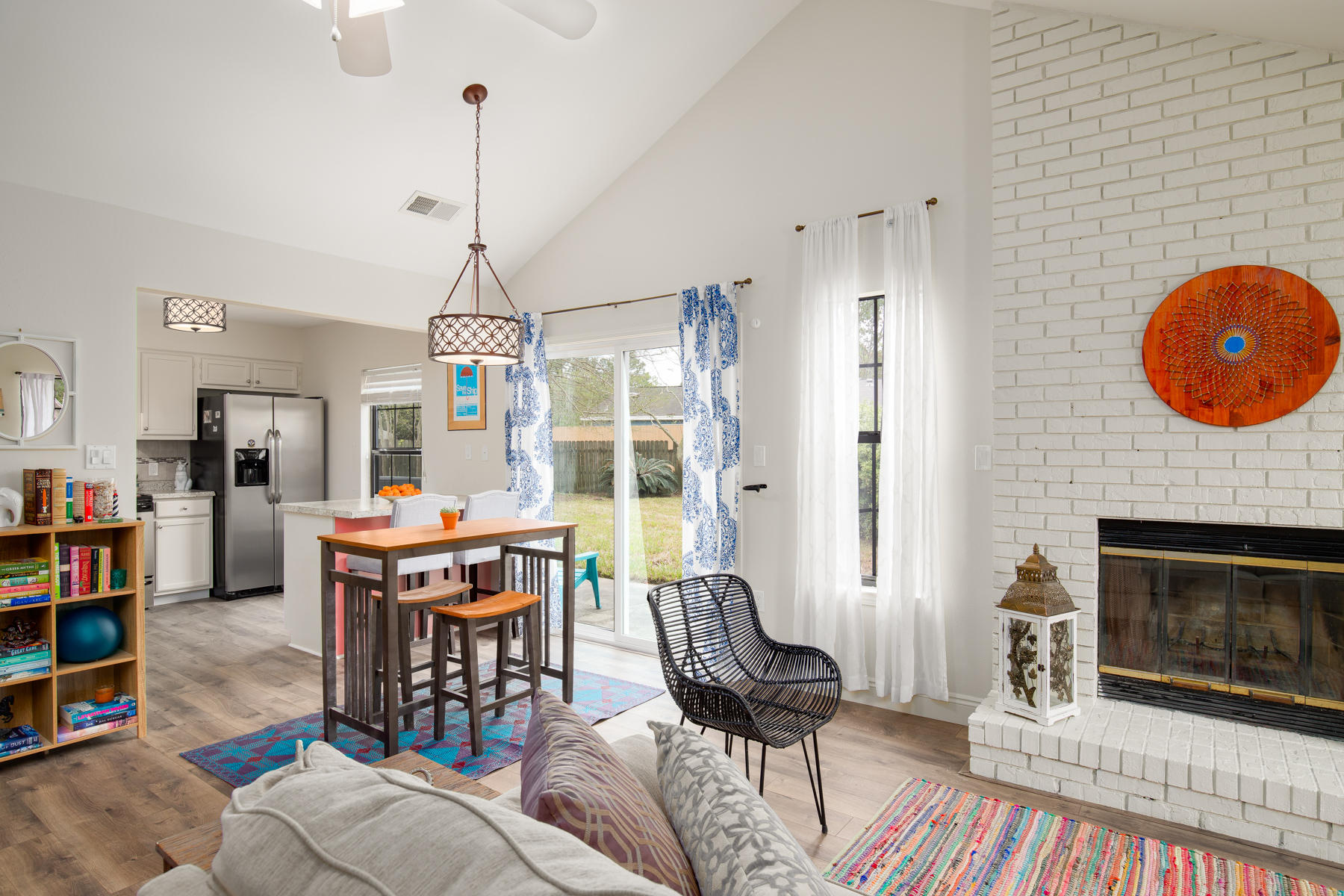 HIDDEN TRAILS PH 1 - Residential