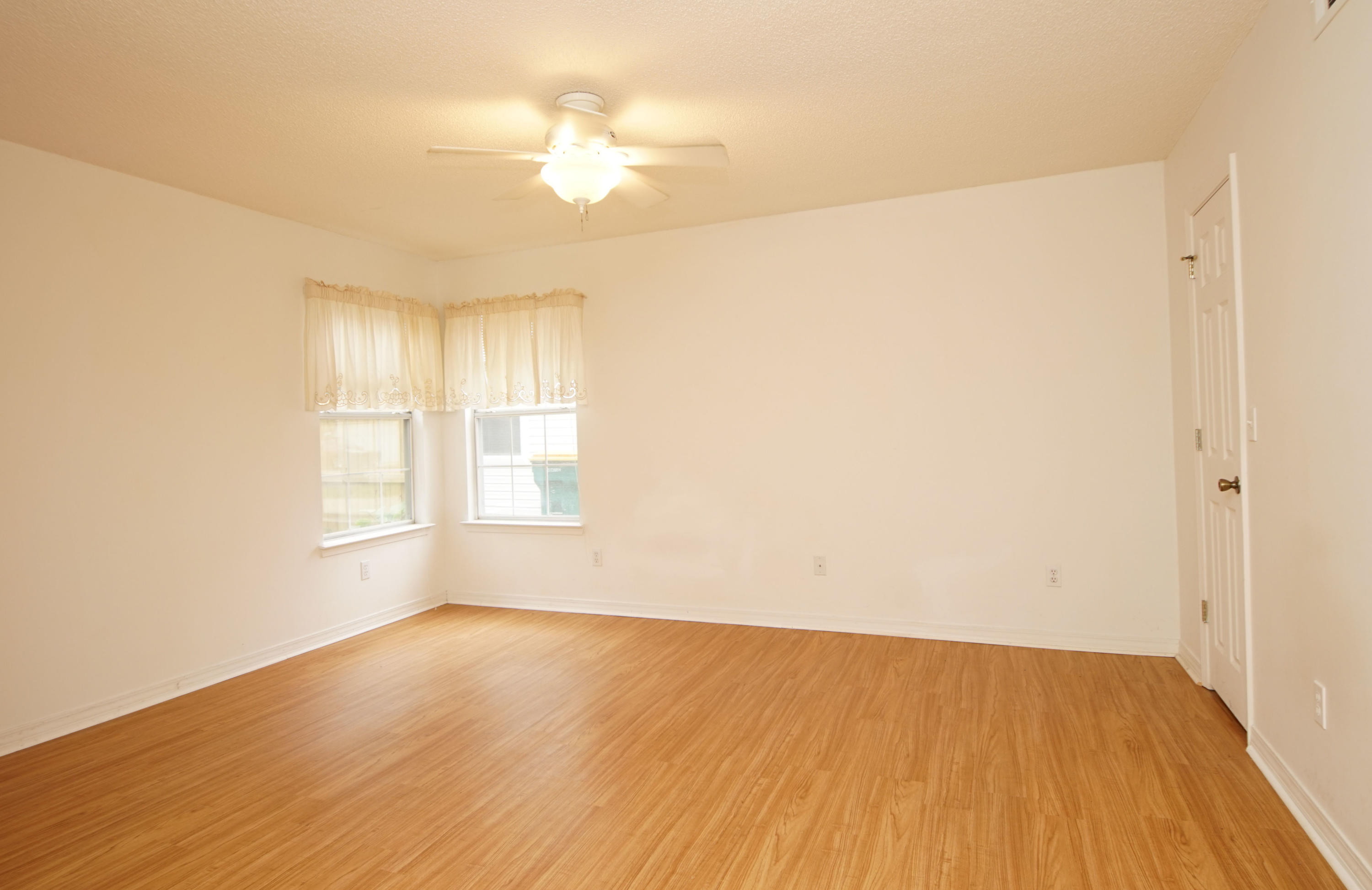 SHALIMAR WOODS S/D - Residential