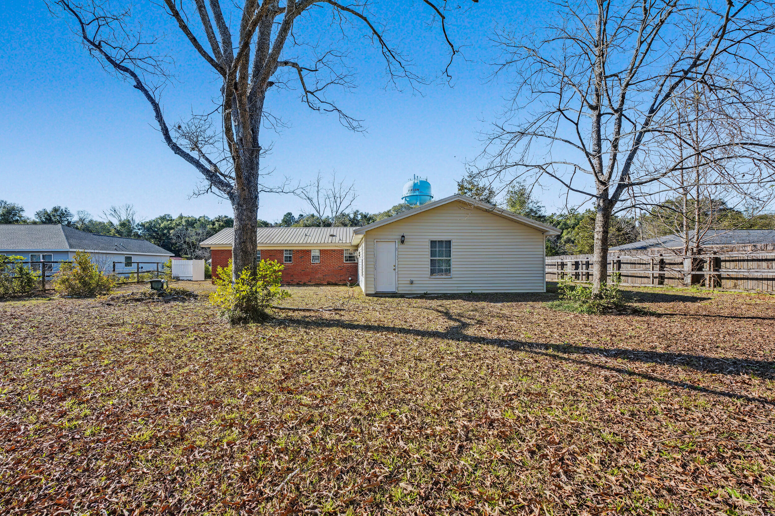 ADAMS POWELL EAST - Residential