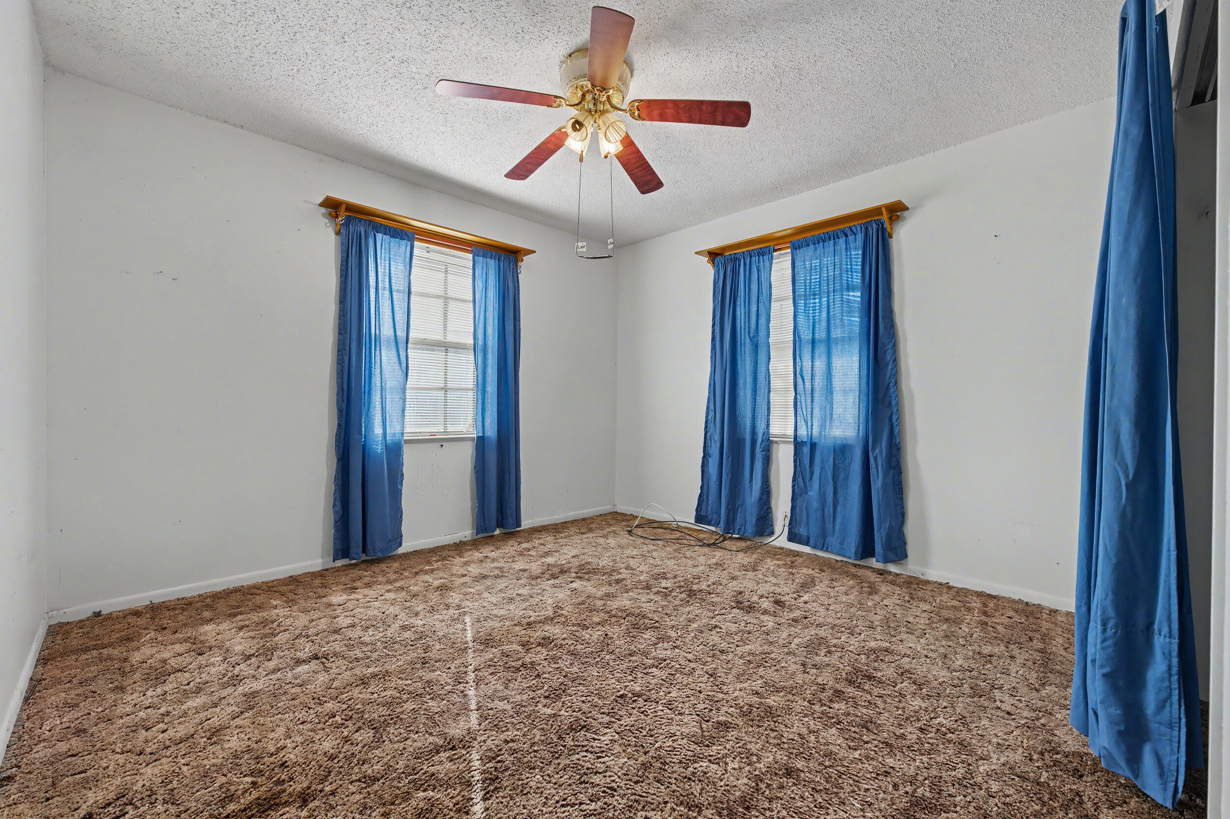 ADAMS POWELL EAST - Residential