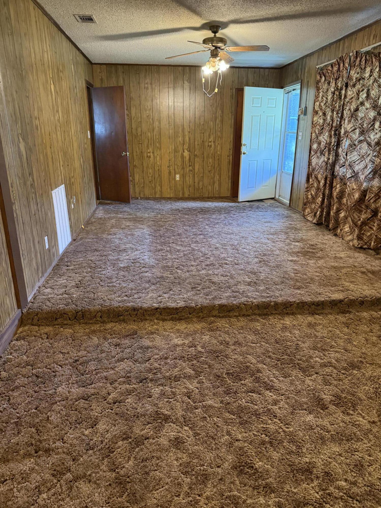 ADAMS POWELL EAST - Residential