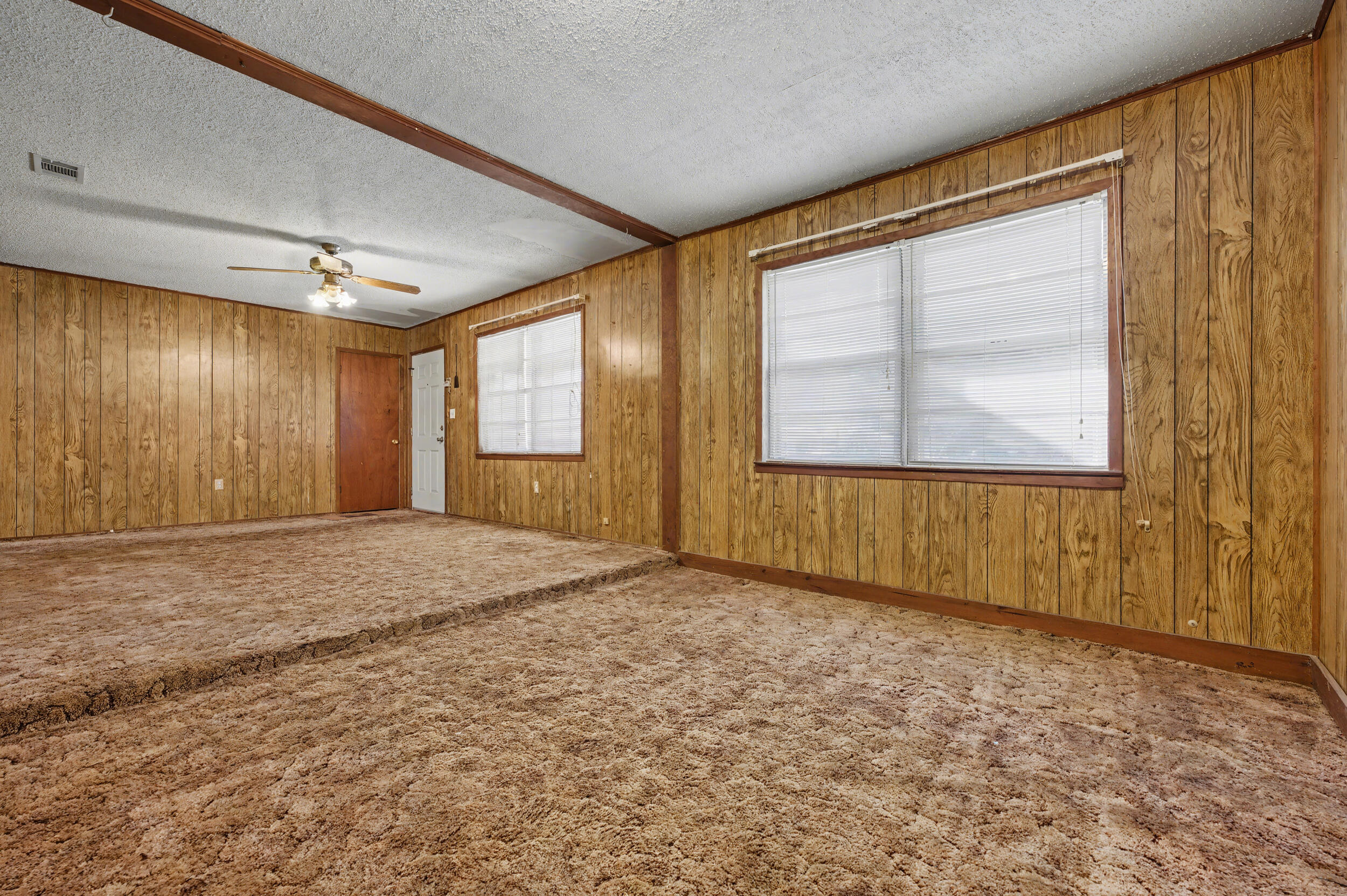 ADAMS POWELL EAST - Residential