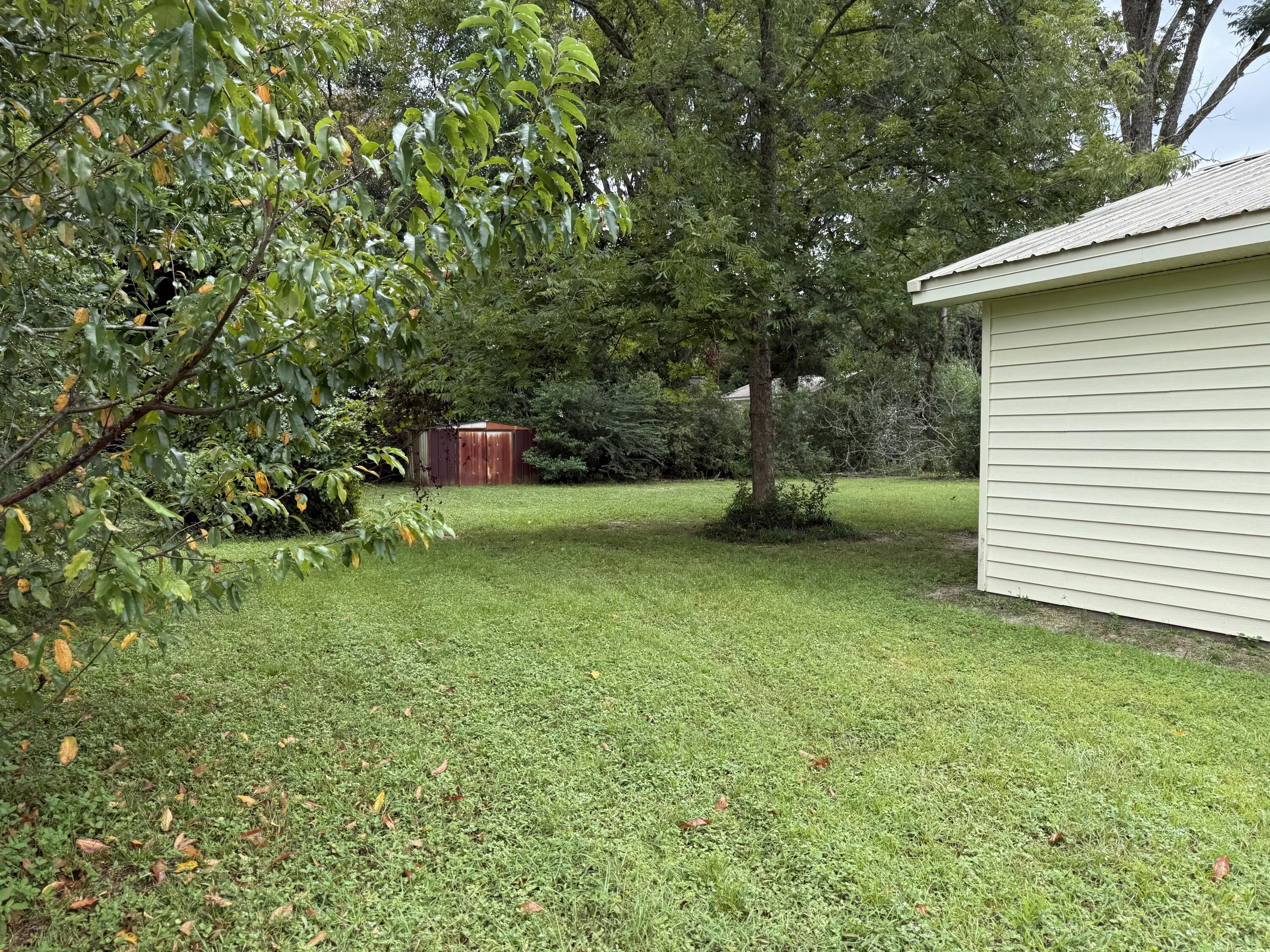 ADAMS POWELL EAST - Residential