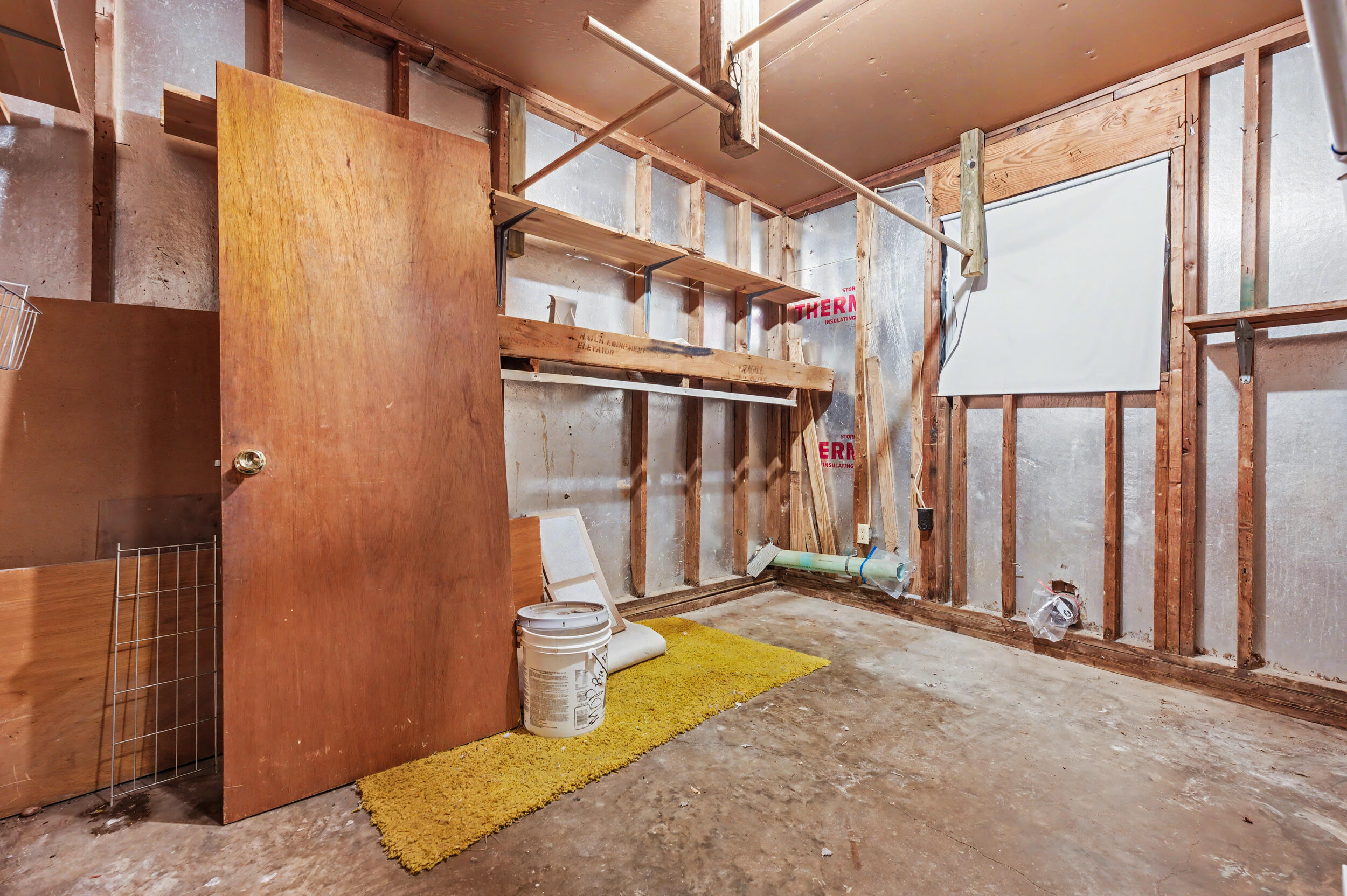 ADAMS POWELL EAST - Residential