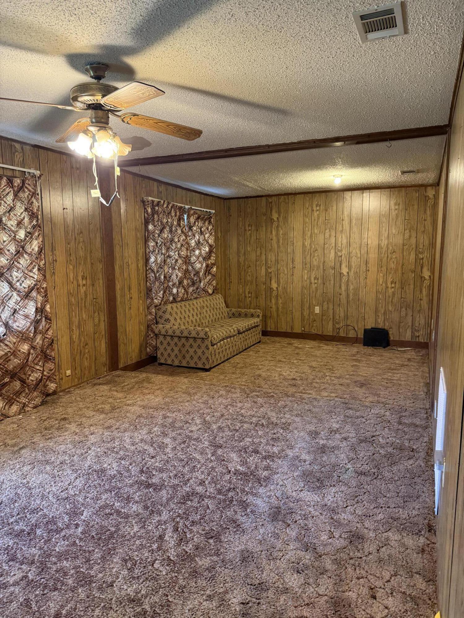 ADAMS POWELL EAST - Residential