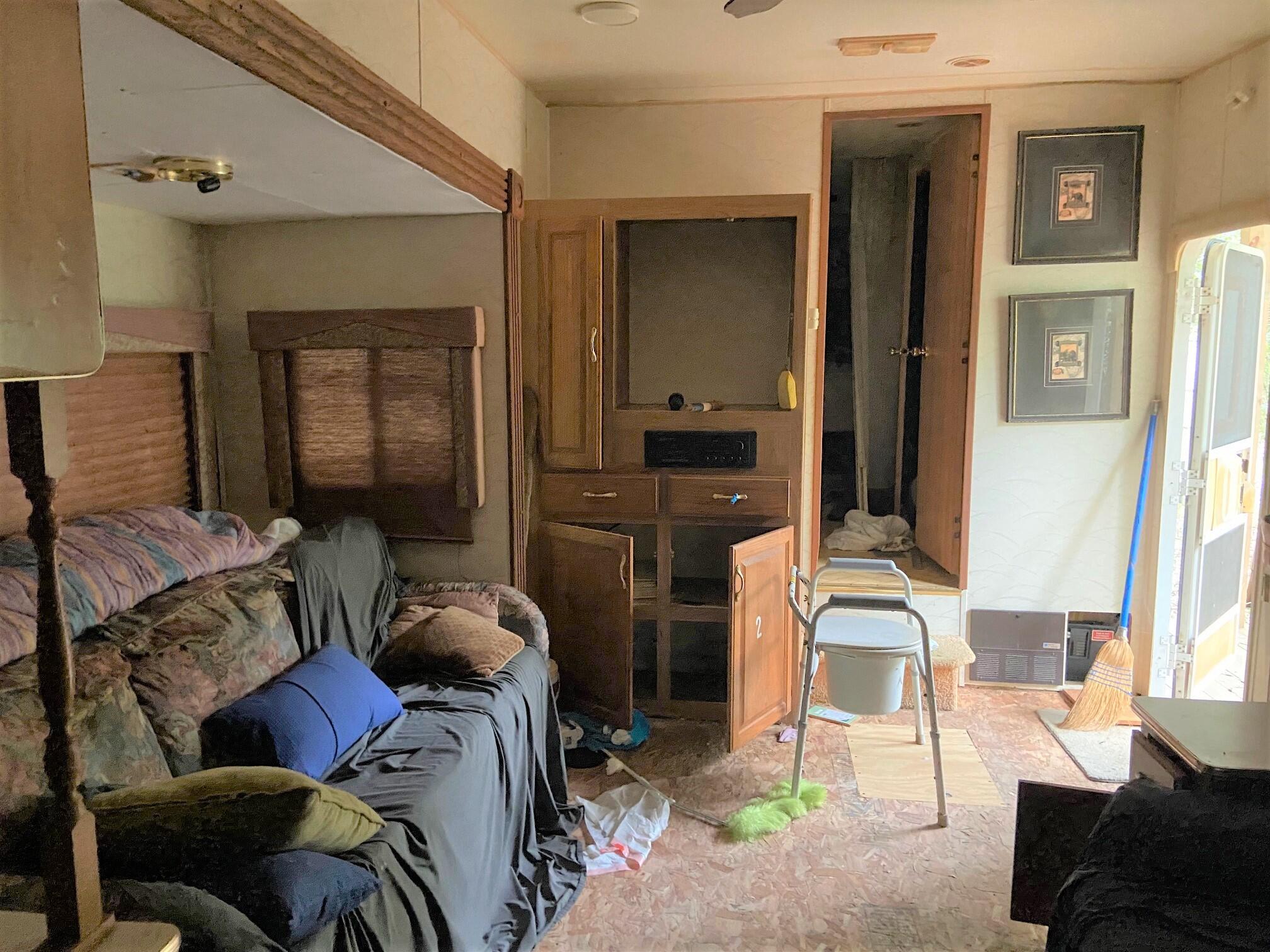 HOLLEY FAMILY PH 2 - Land