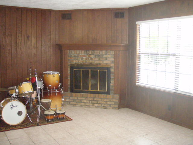 TIMBERLAKE ESTATES - Residential