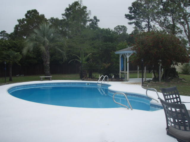 TIMBERLAKE ESTATES - Residential