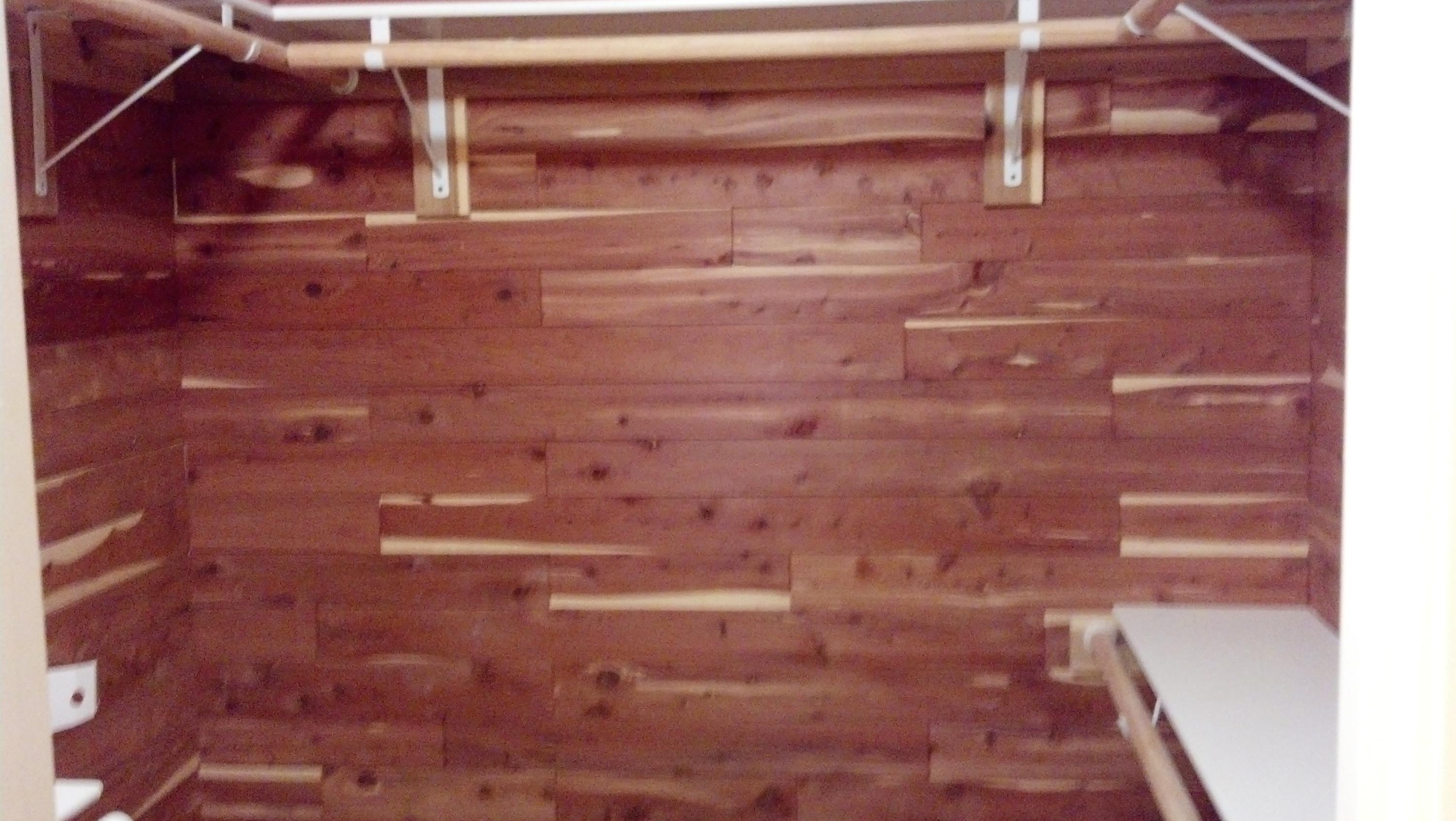 TIMBERLAKE ESTATES - Residential