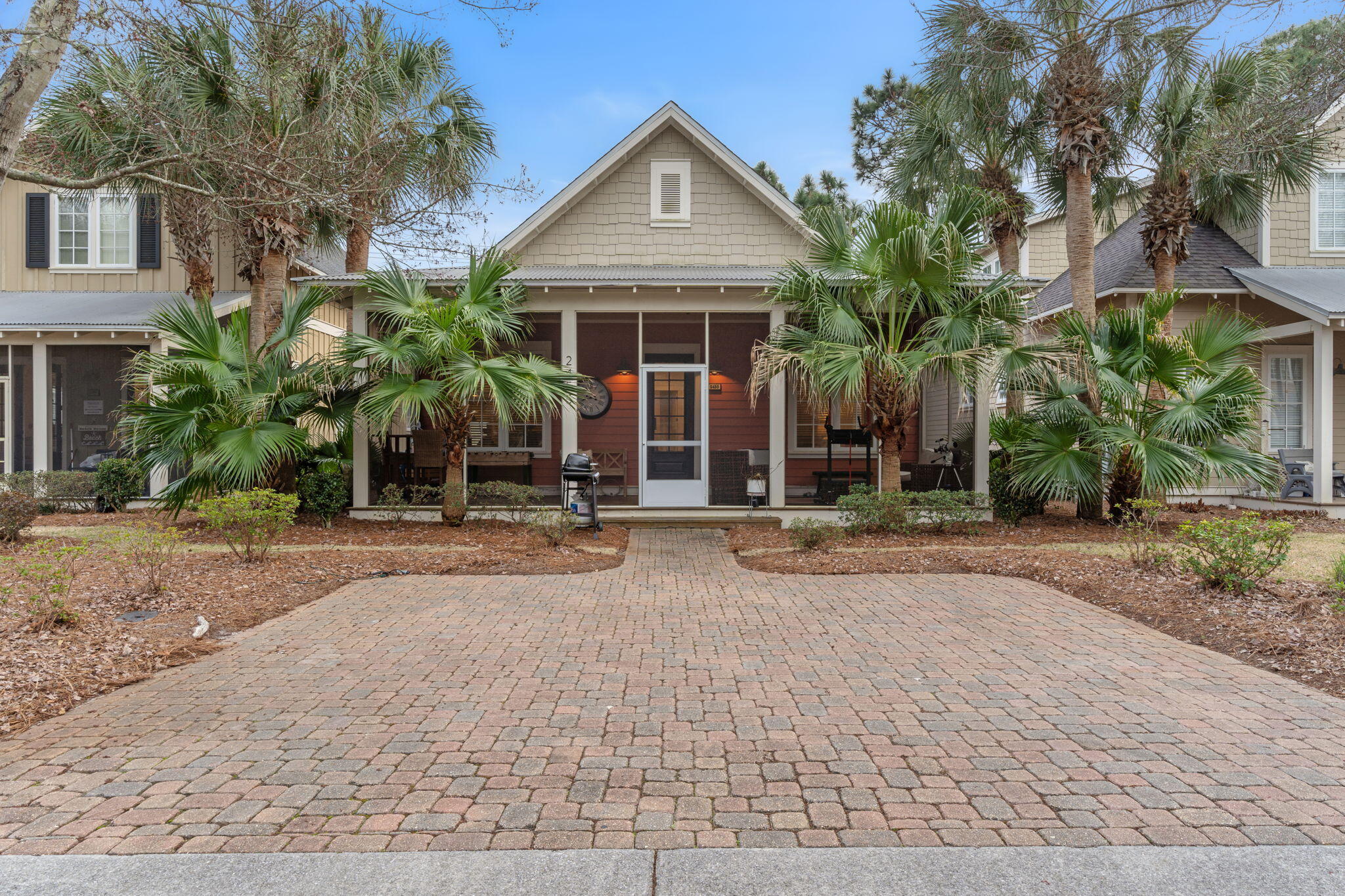 BUNGALOS AT SANDESTIN - Residential