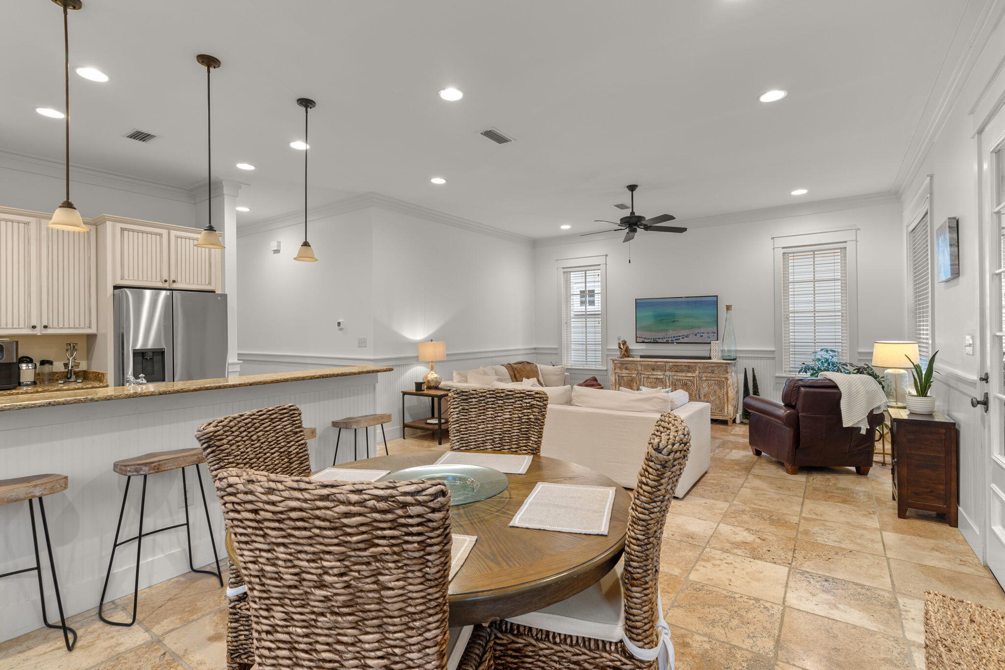 BUNGALOS AT SANDESTIN - Residential
