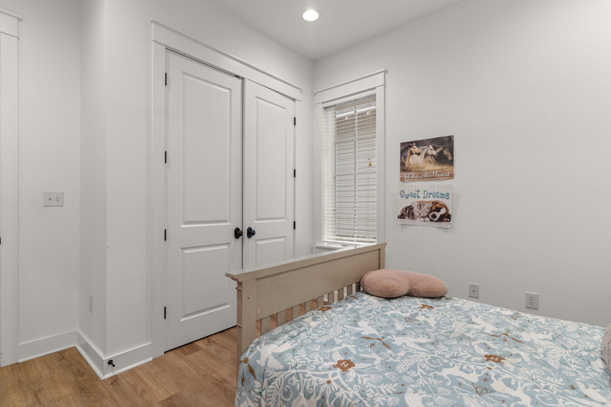 BUNGALOS AT SANDESTIN - Residential