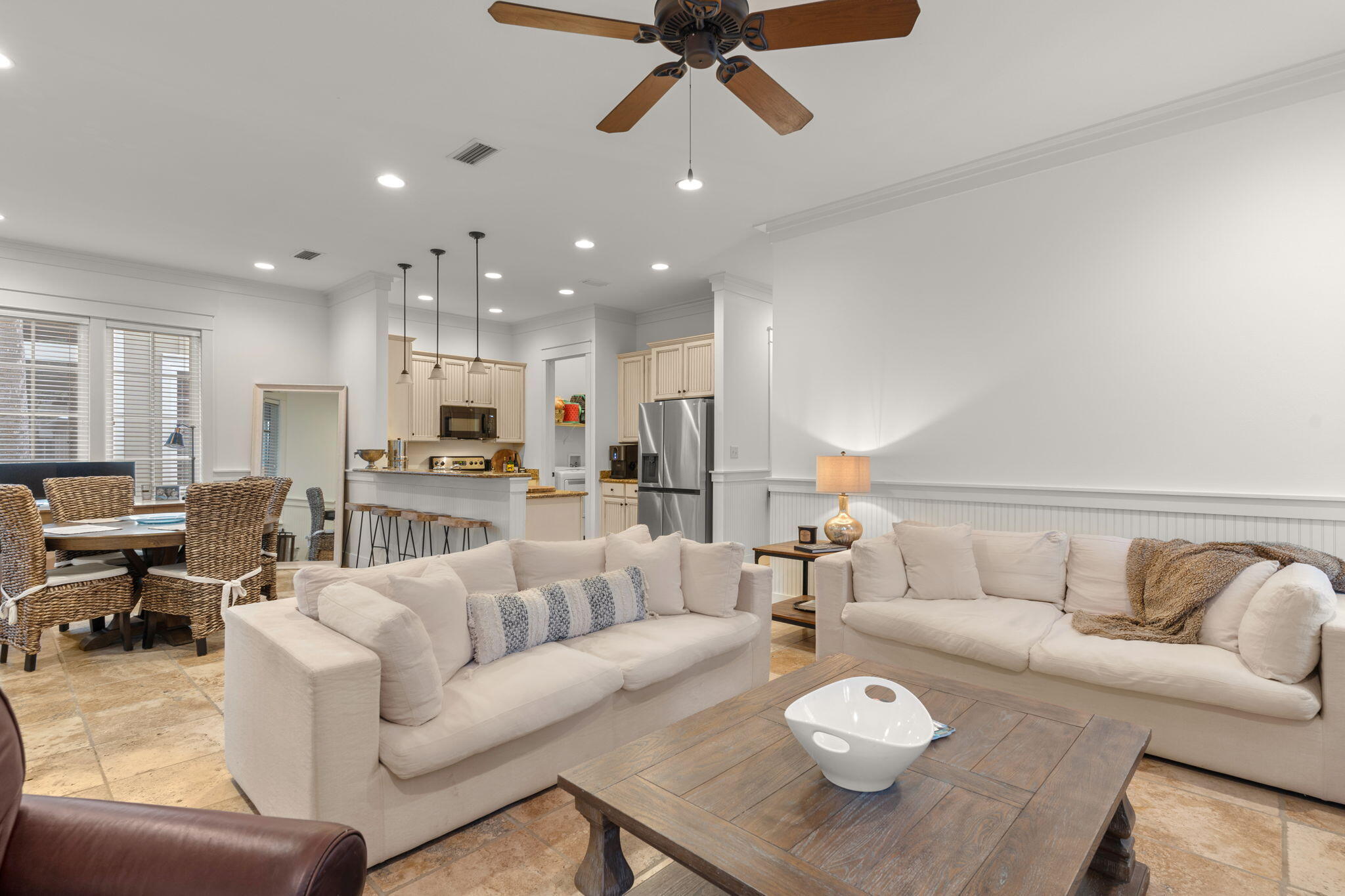 BUNGALOS AT SANDESTIN - Residential