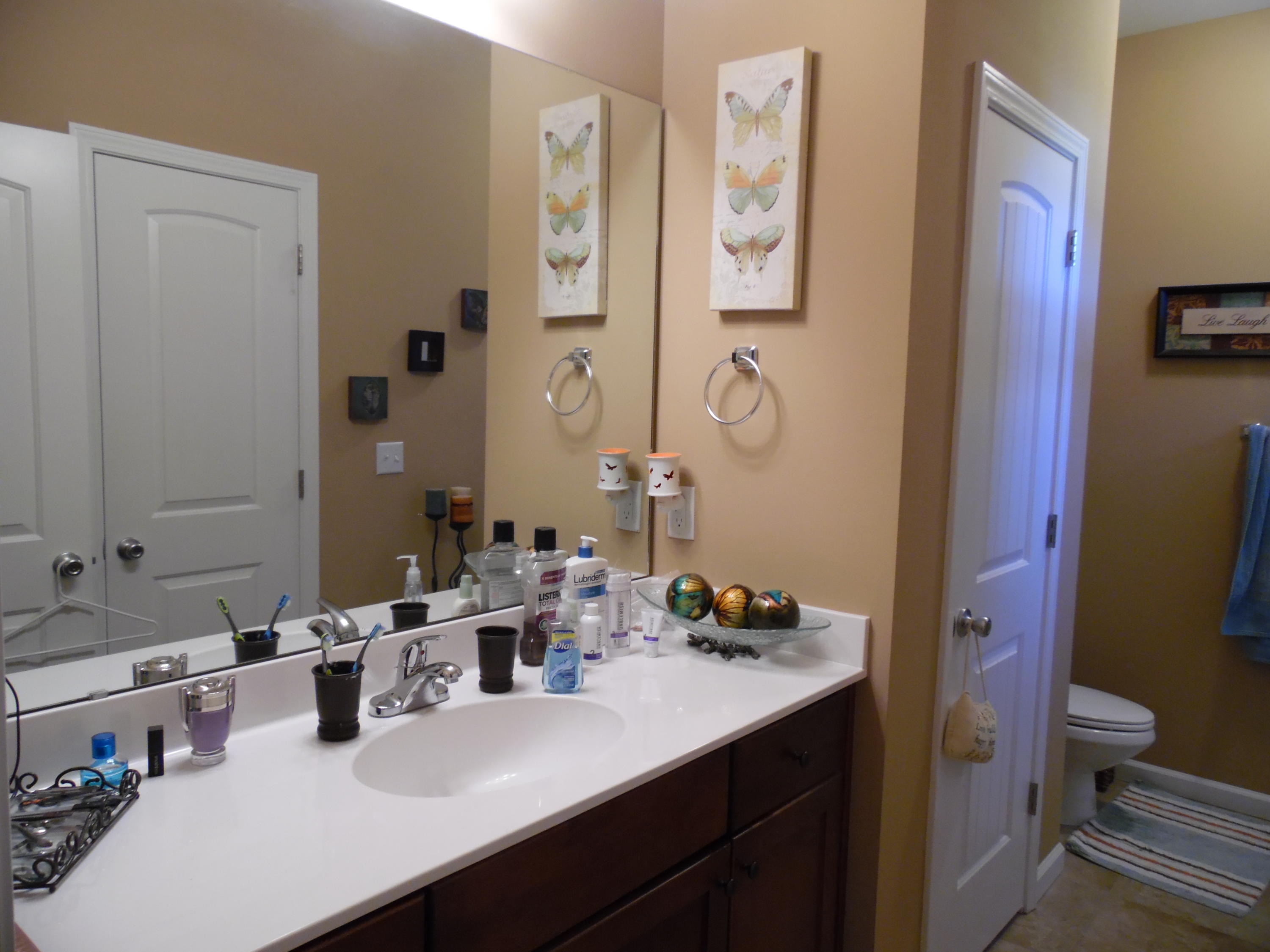 REDWOOD VILLAGE - Residential