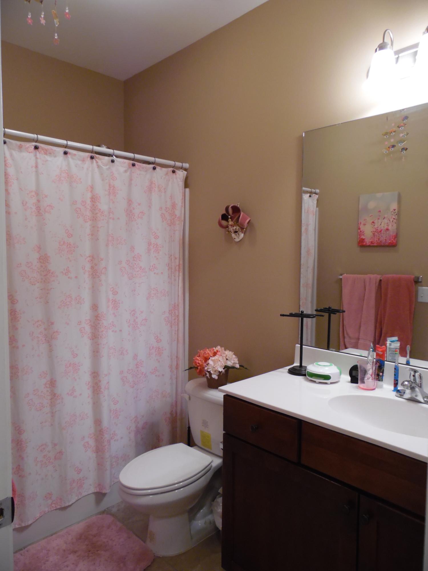 REDWOOD VILLAGE - Residential