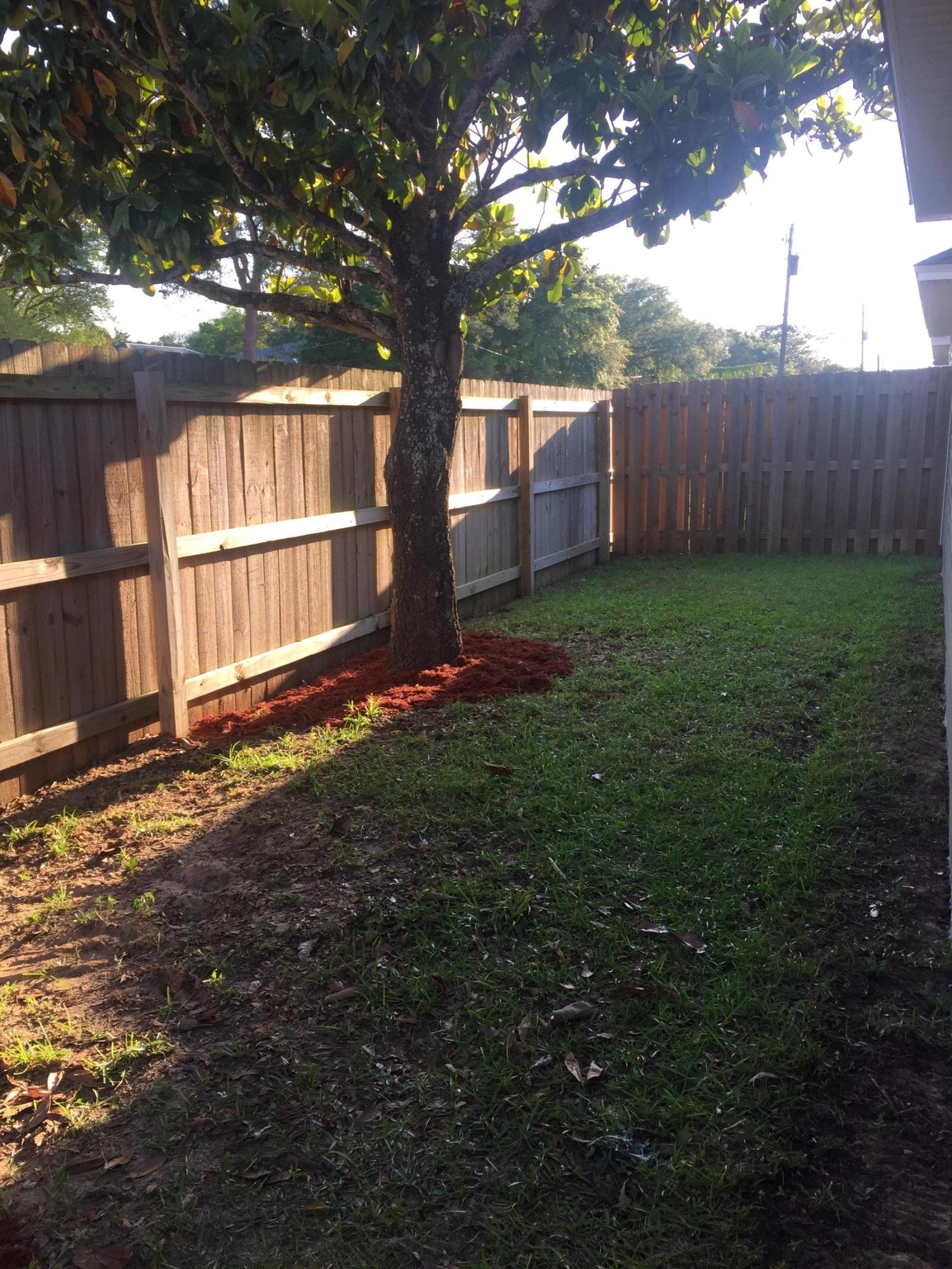 REDWOOD VILLAGE - Residential