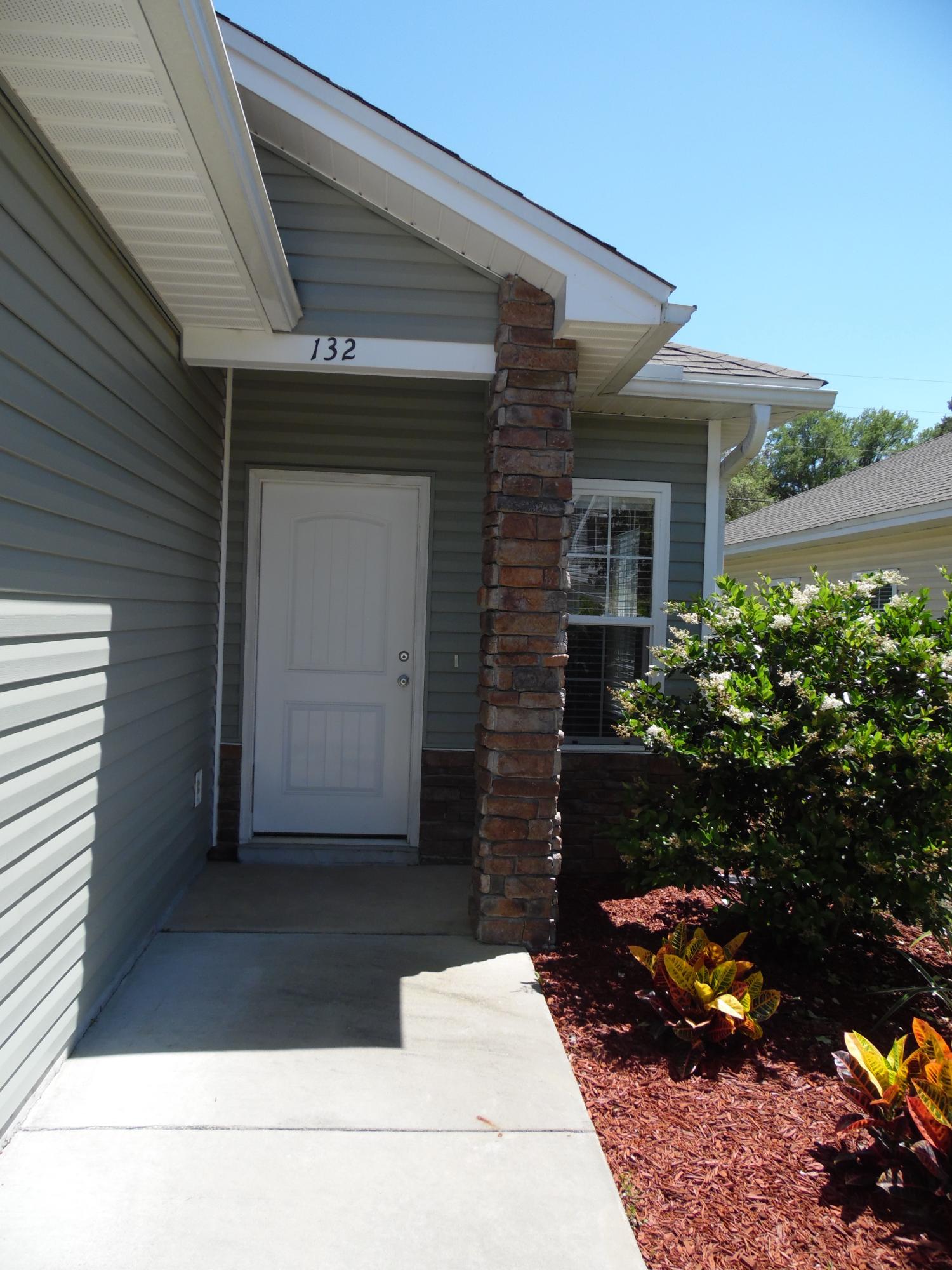 REDWOOD VILLAGE - Residential