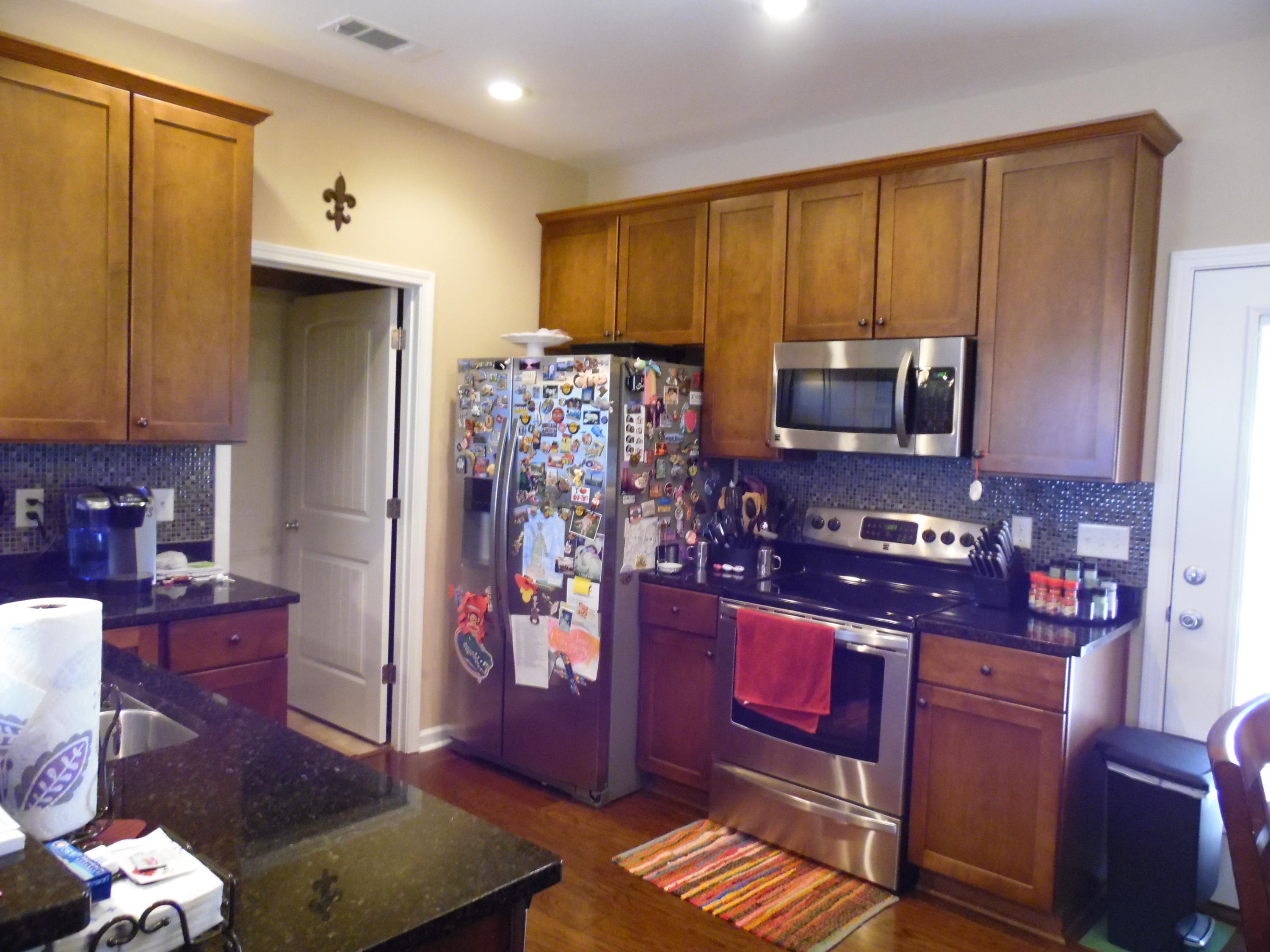 REDWOOD VILLAGE - Residential