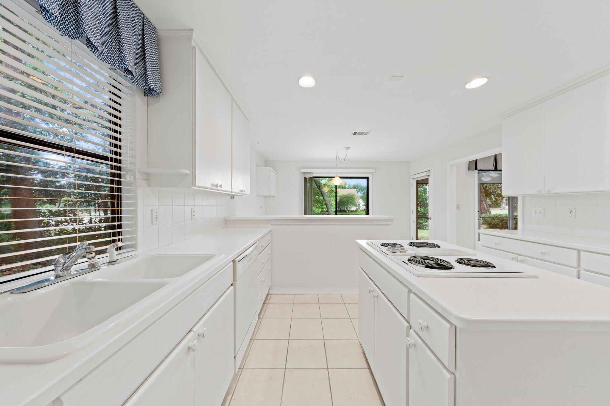 BALMORAL/VILLAS ST ANDREWS B/B - Residential