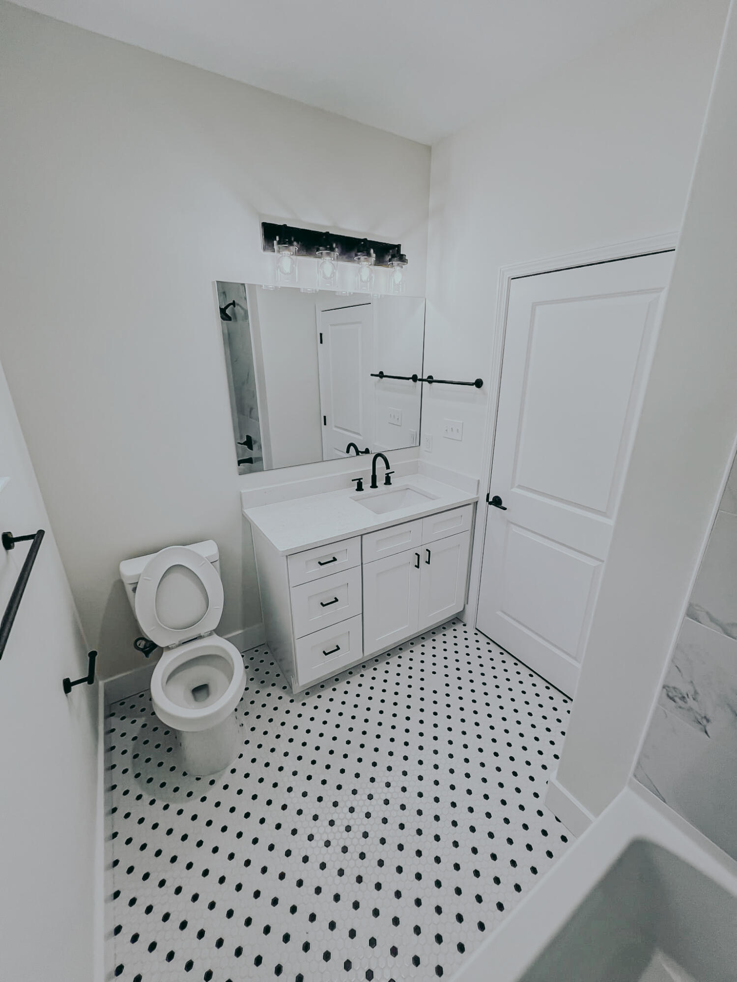 GRANDE OAKS - Residential