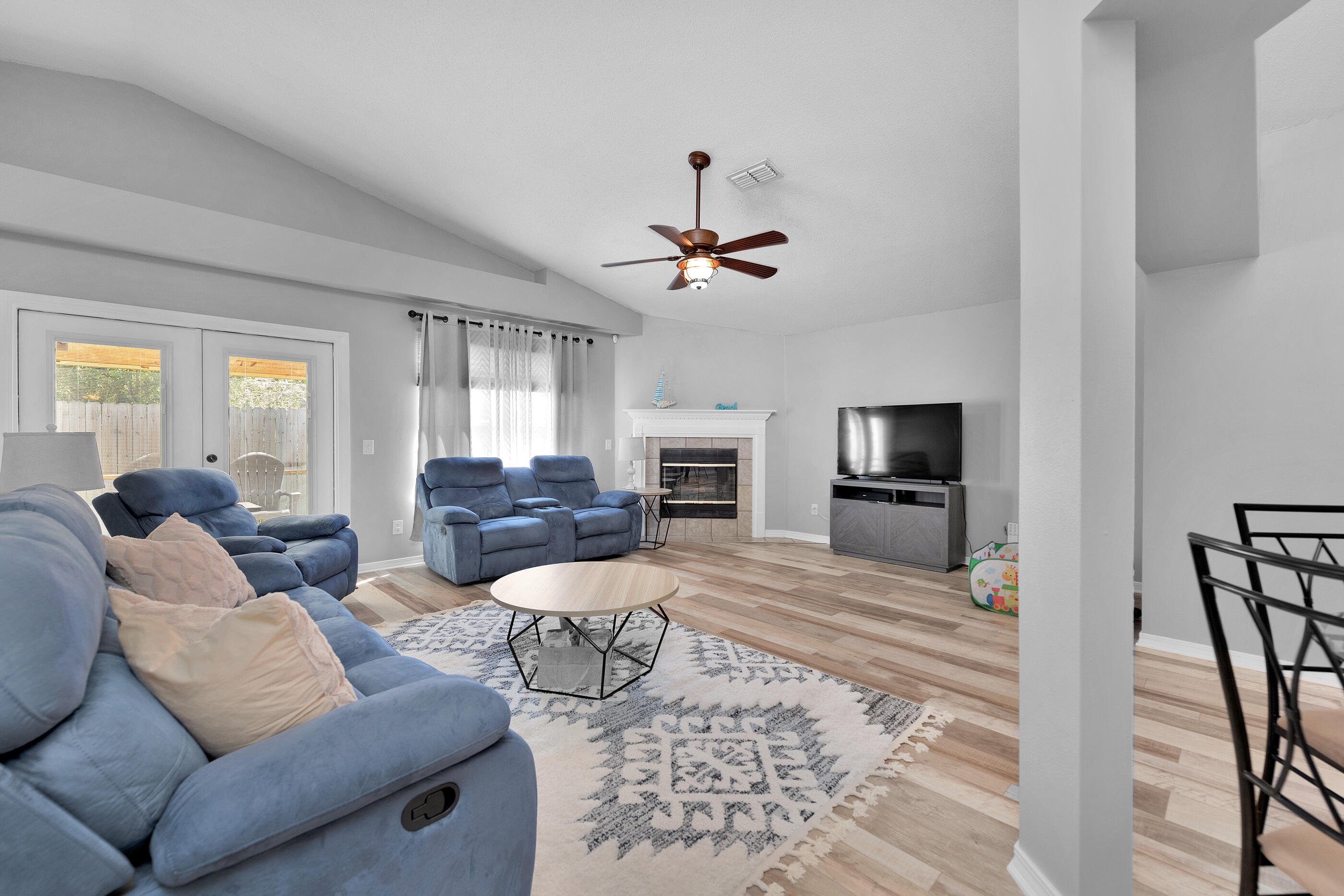 The villas at Chantilly - Residential