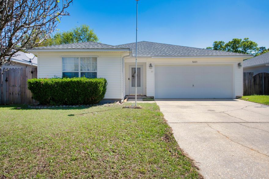 Spacious 3 bedroom 2 bathroom in the heart of Milton. As you enter the home you will walk into an open floor plan. The living room opens up into the kitchen, perfect for gatherings and entertainment along with a separate dining room! The primary bath has a double vanity, walk in closets as well as a shower/tub combo. The backyard offers a screened area as well as fully fenced. Schedule a showing today!