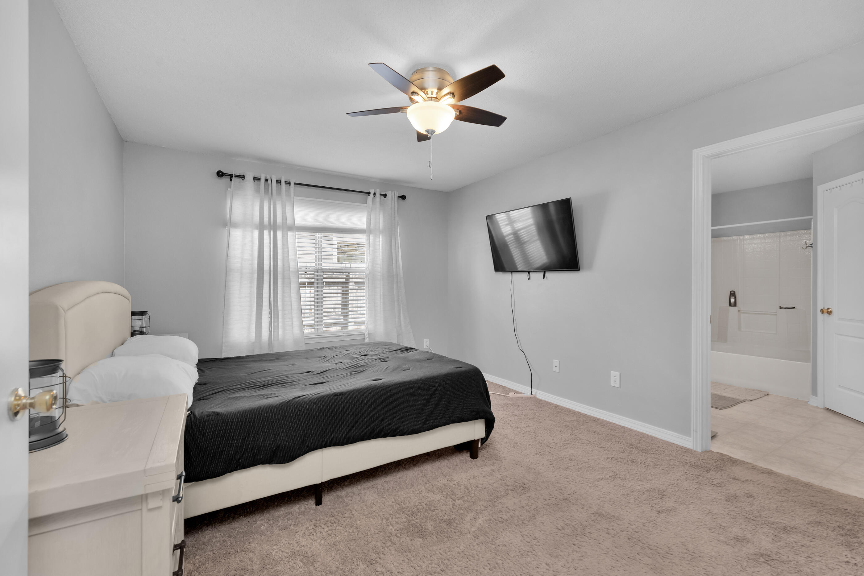 The villas at Chantilly - Residential