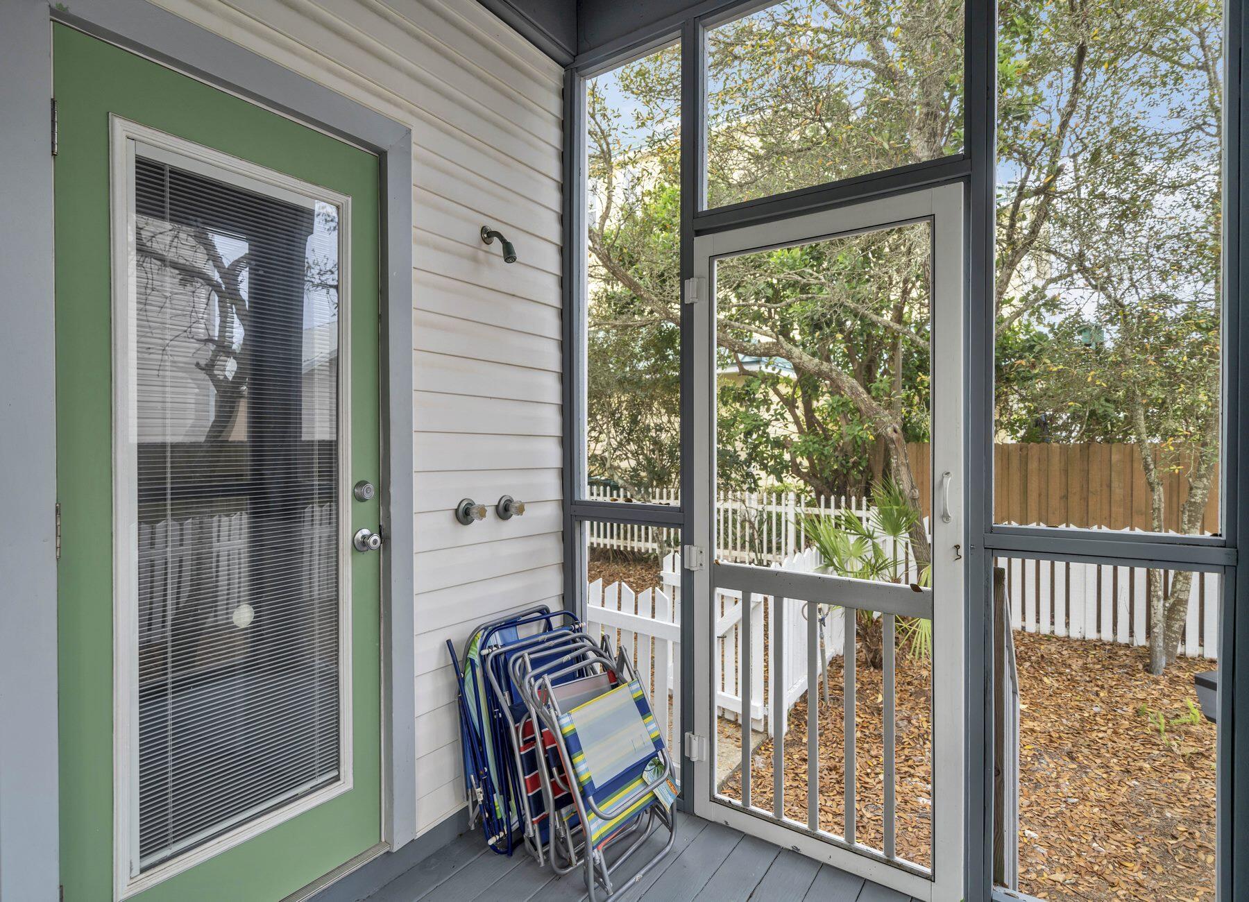 CRYSTAL BEACH - Residential