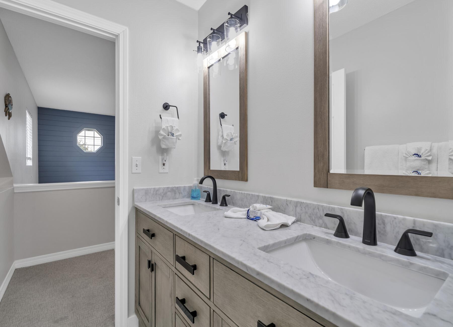 CRYSTAL BEACH - Residential