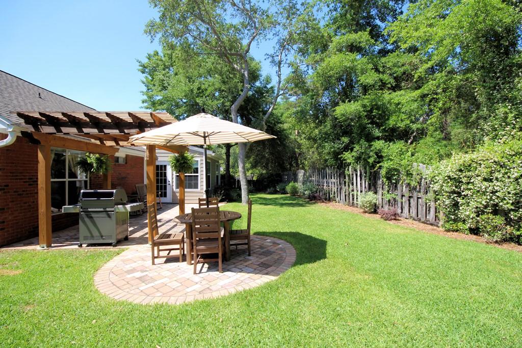 PARKWOOD LANE BLUEWATER BAY - Residential