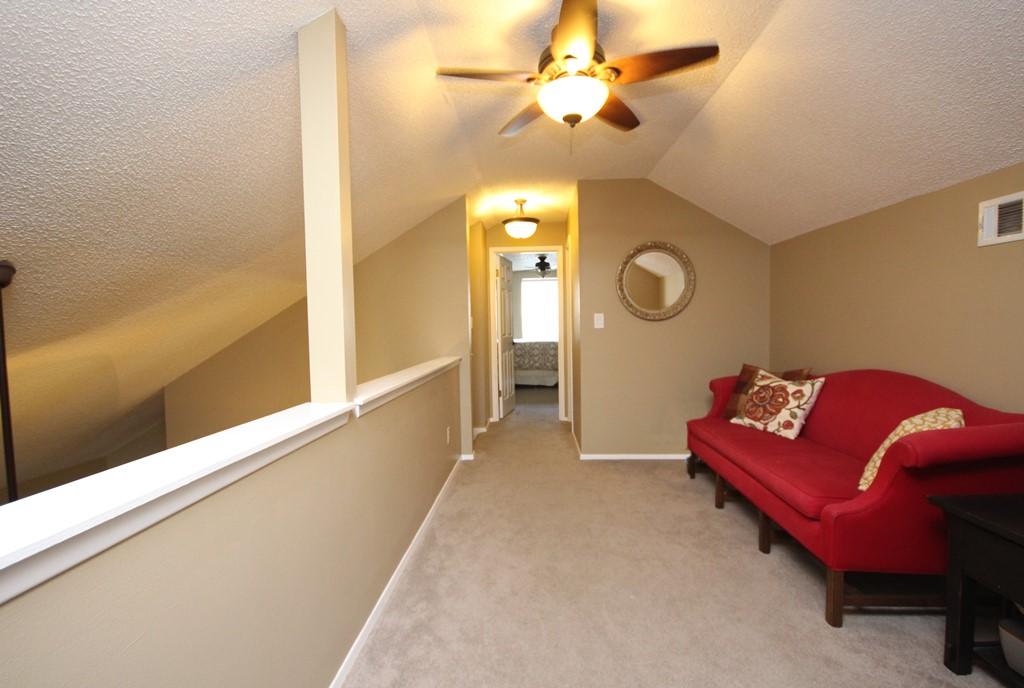 PARKWOOD LANE BLUEWATER BAY - Residential