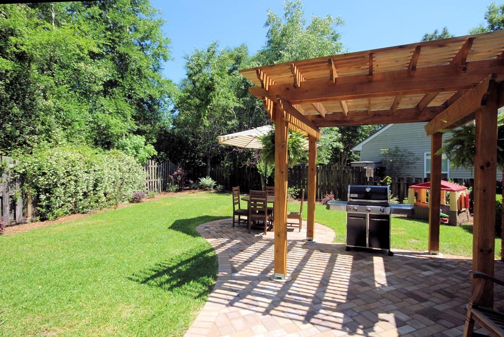 PARKWOOD LANE BLUEWATER BAY - Residential