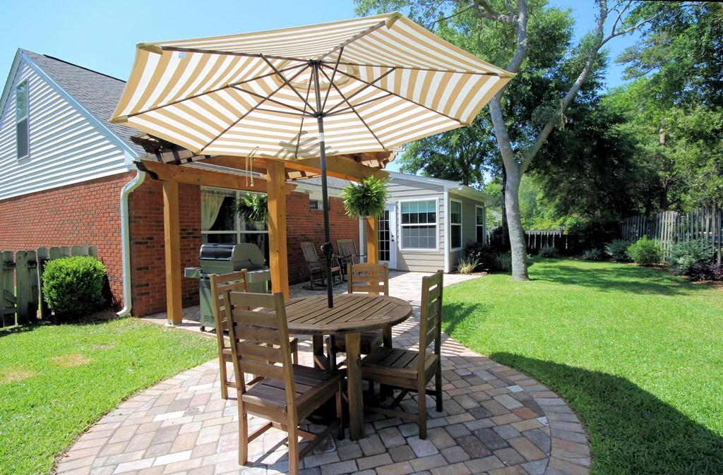 PARKWOOD LANE BLUEWATER BAY - Residential