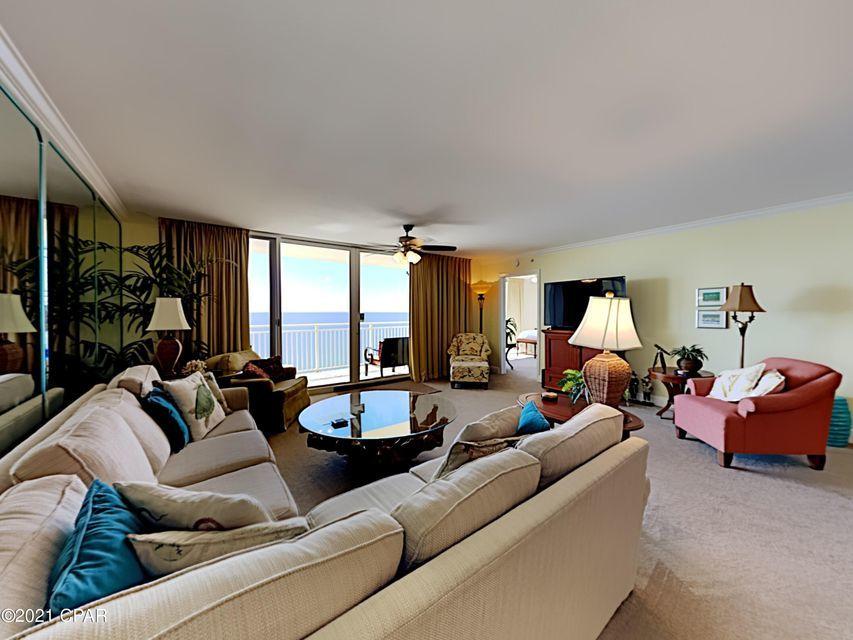 Emerald Beach - Residential