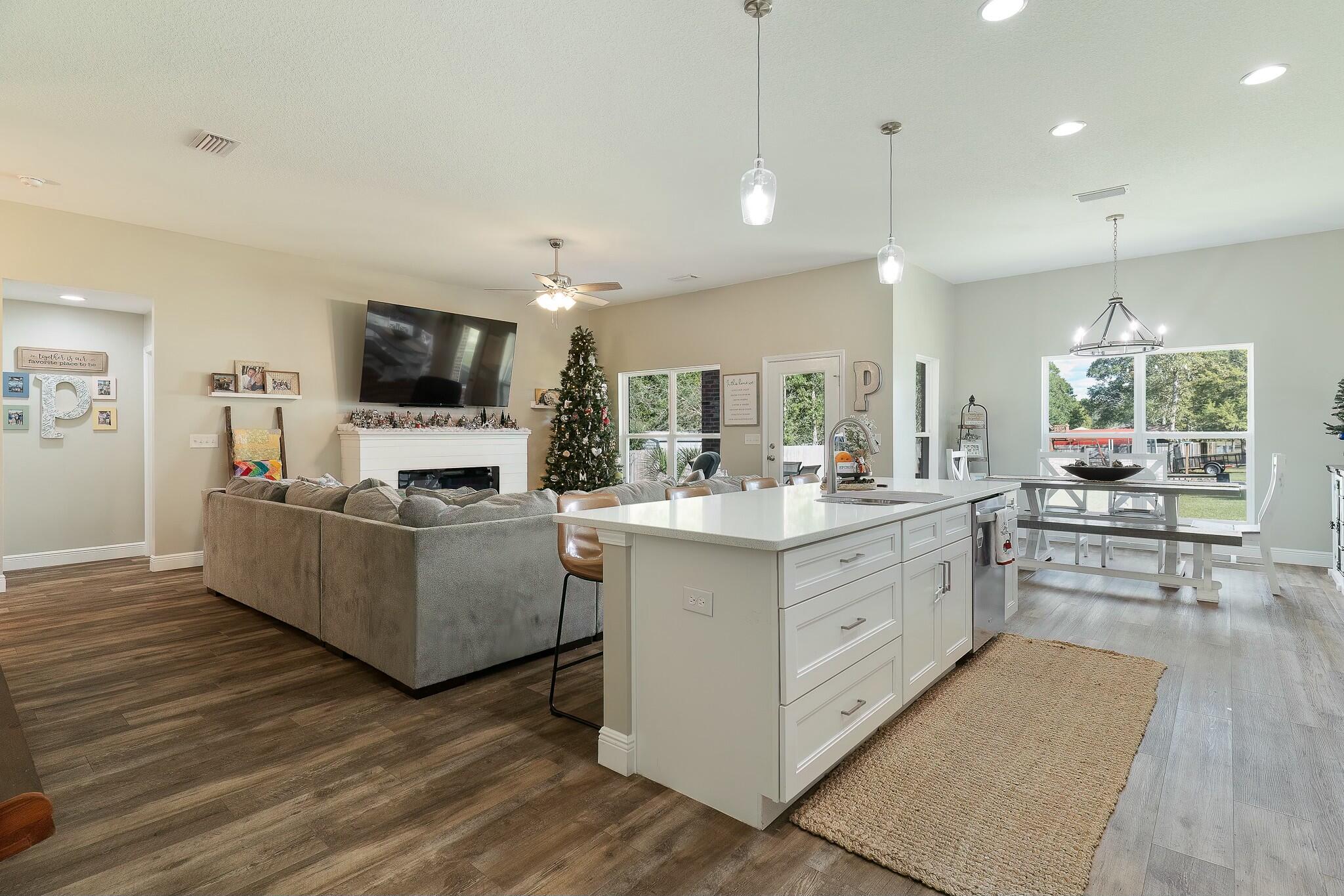 North supergroup - Residential