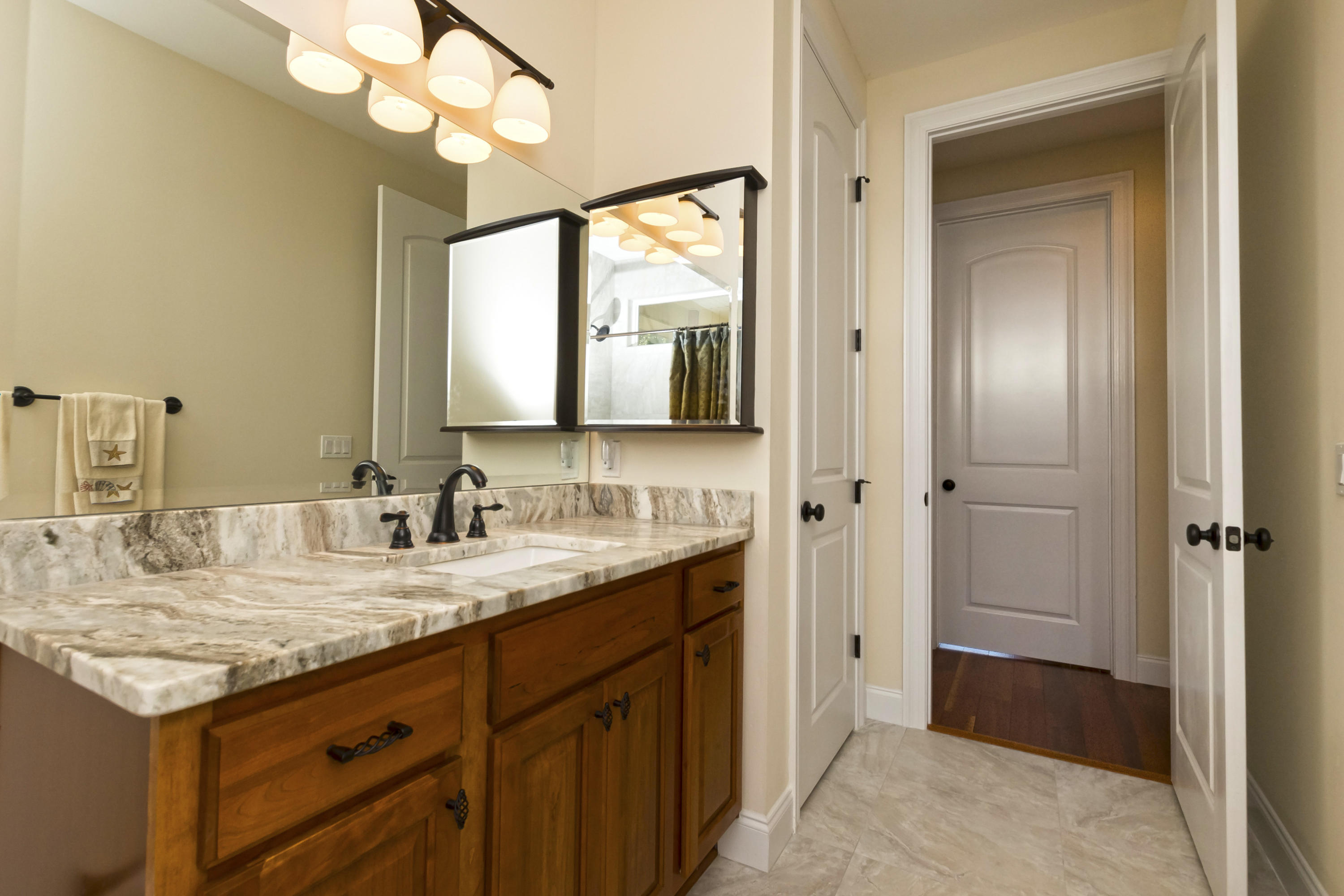 ROCKY BAYOU COUNTRY CLUB ESTATES 10 - Residential