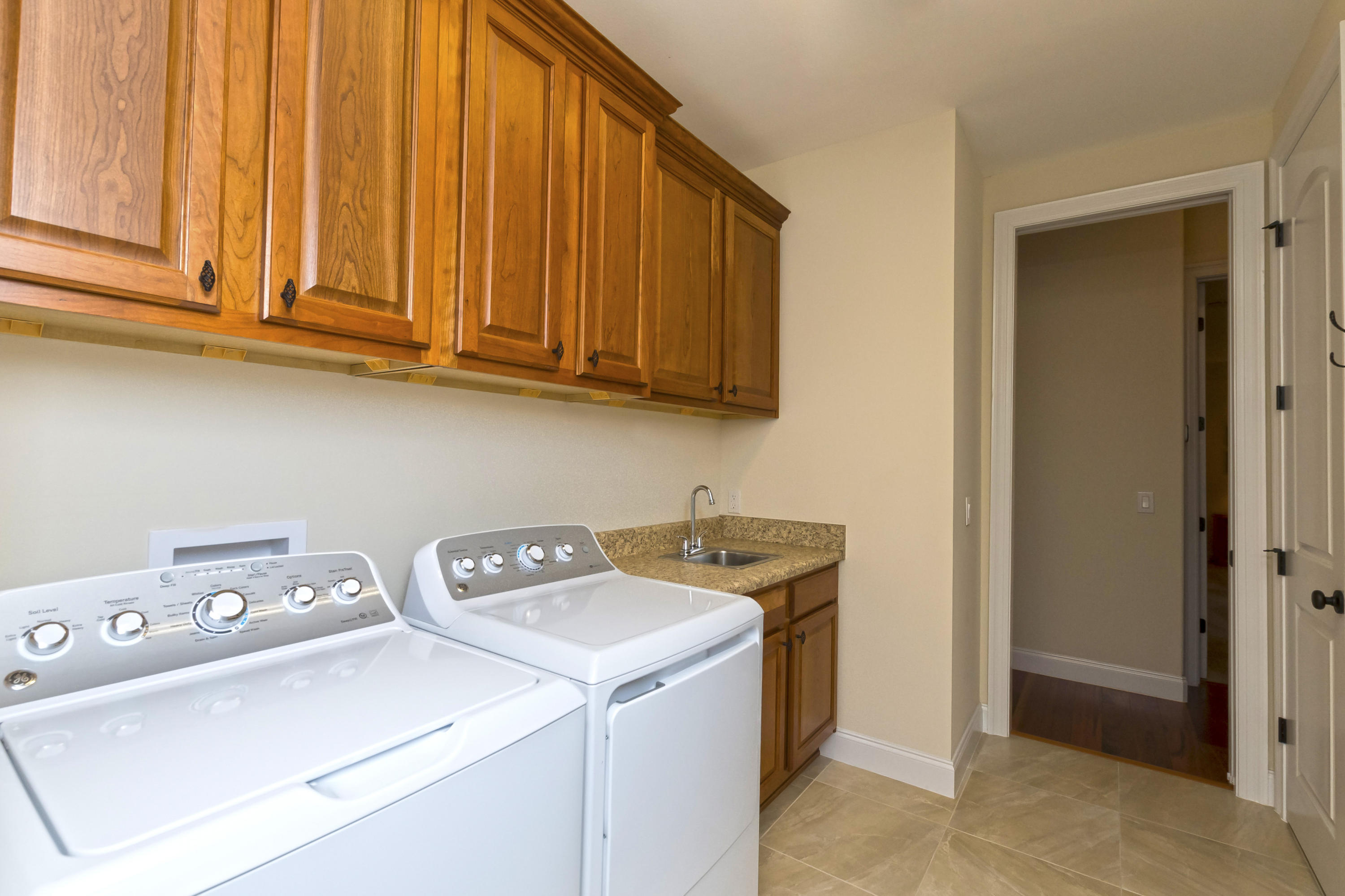 ROCKY BAYOU COUNTRY CLUB ESTATES 10 - Residential