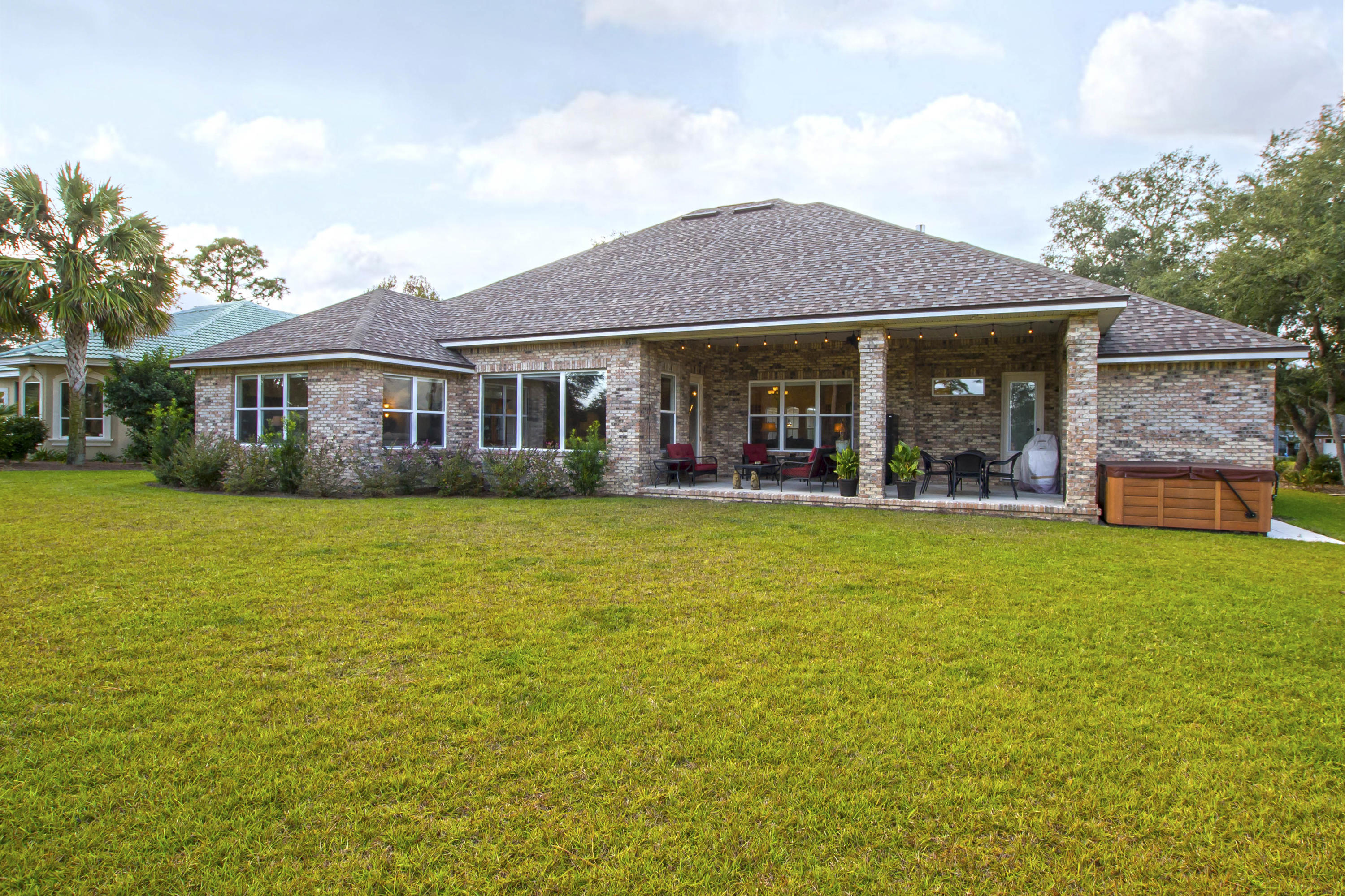 ROCKY BAYOU COUNTRY CLUB ESTATES 10 - Residential