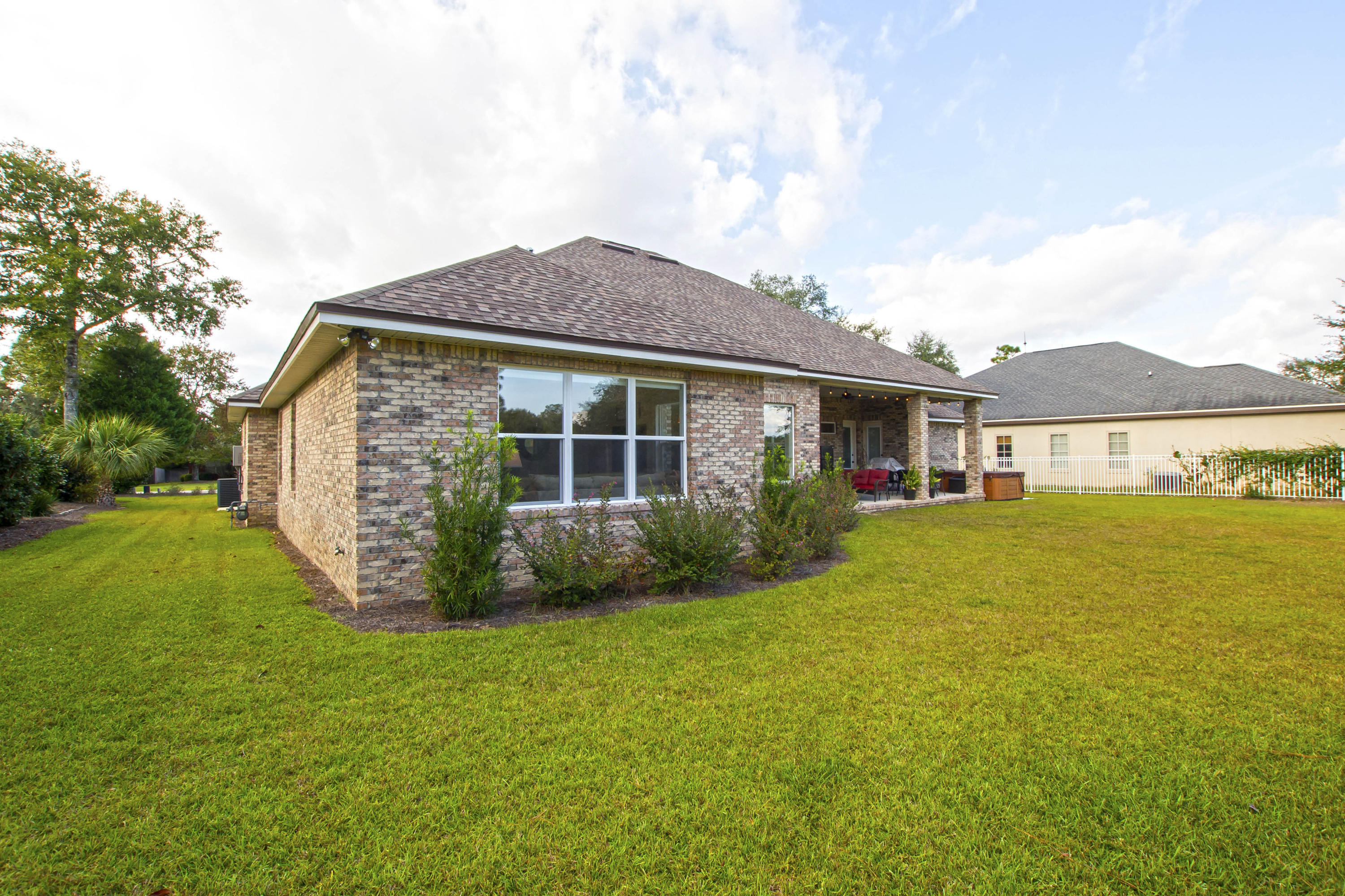 ROCKY BAYOU COUNTRY CLUB ESTATES 10 - Residential