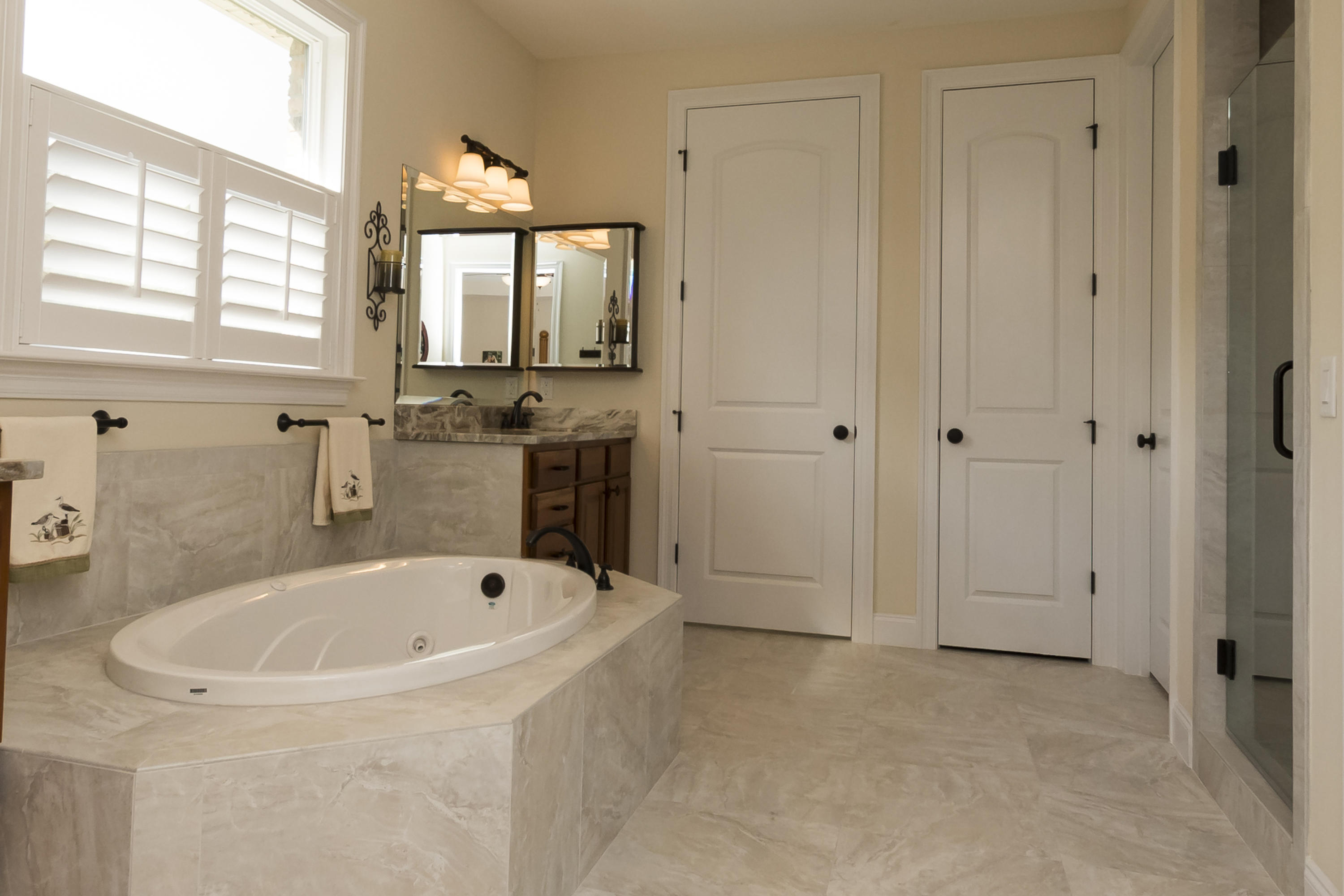 ROCKY BAYOU COUNTRY CLUB ESTATES 10 - Residential