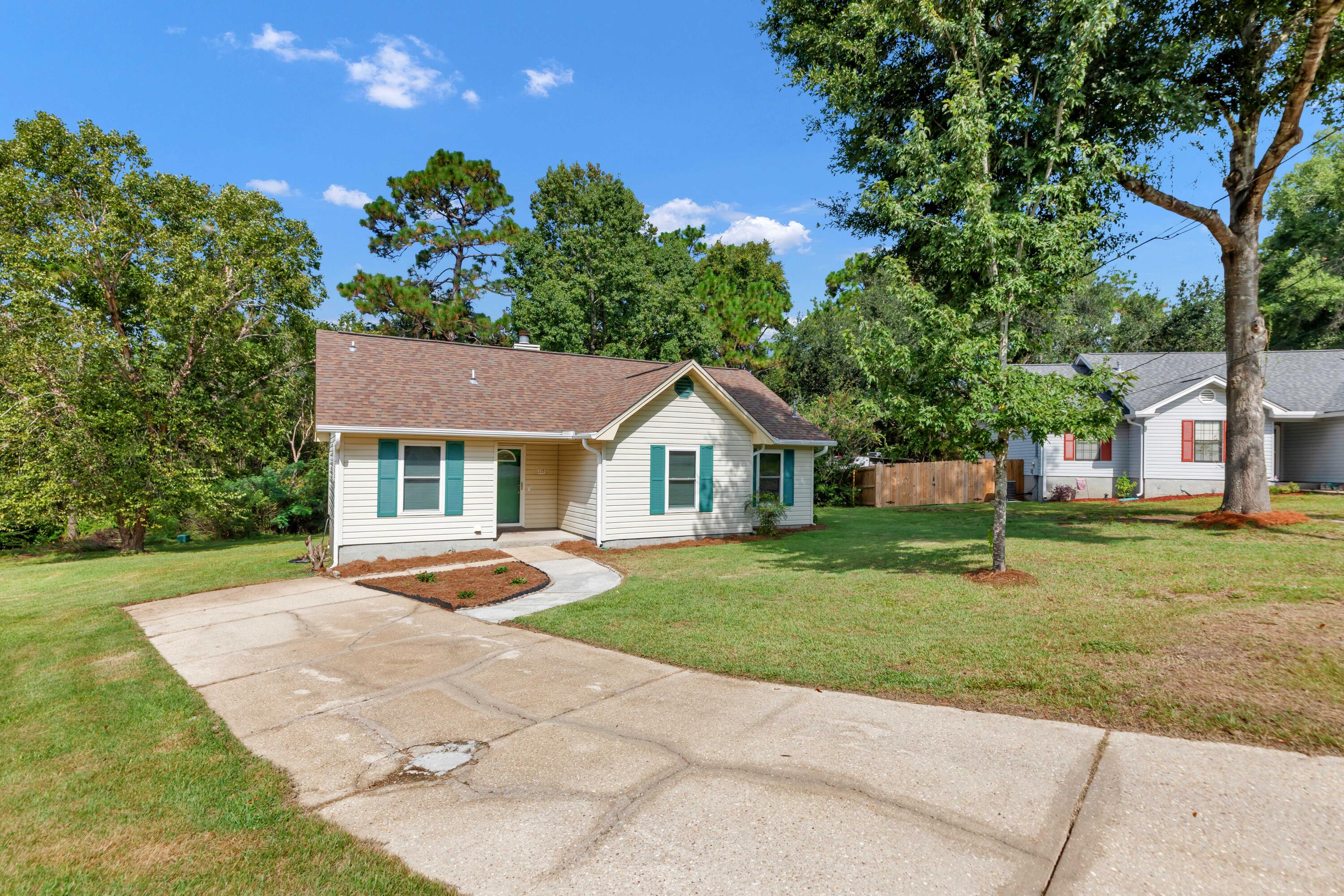 SHOAL CREEK MANOR WEST - Residential