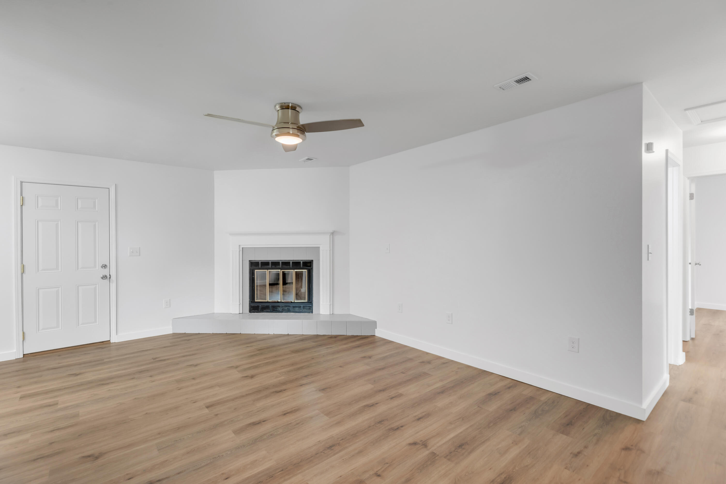 SHOAL CREEK MANOR WEST - Residential