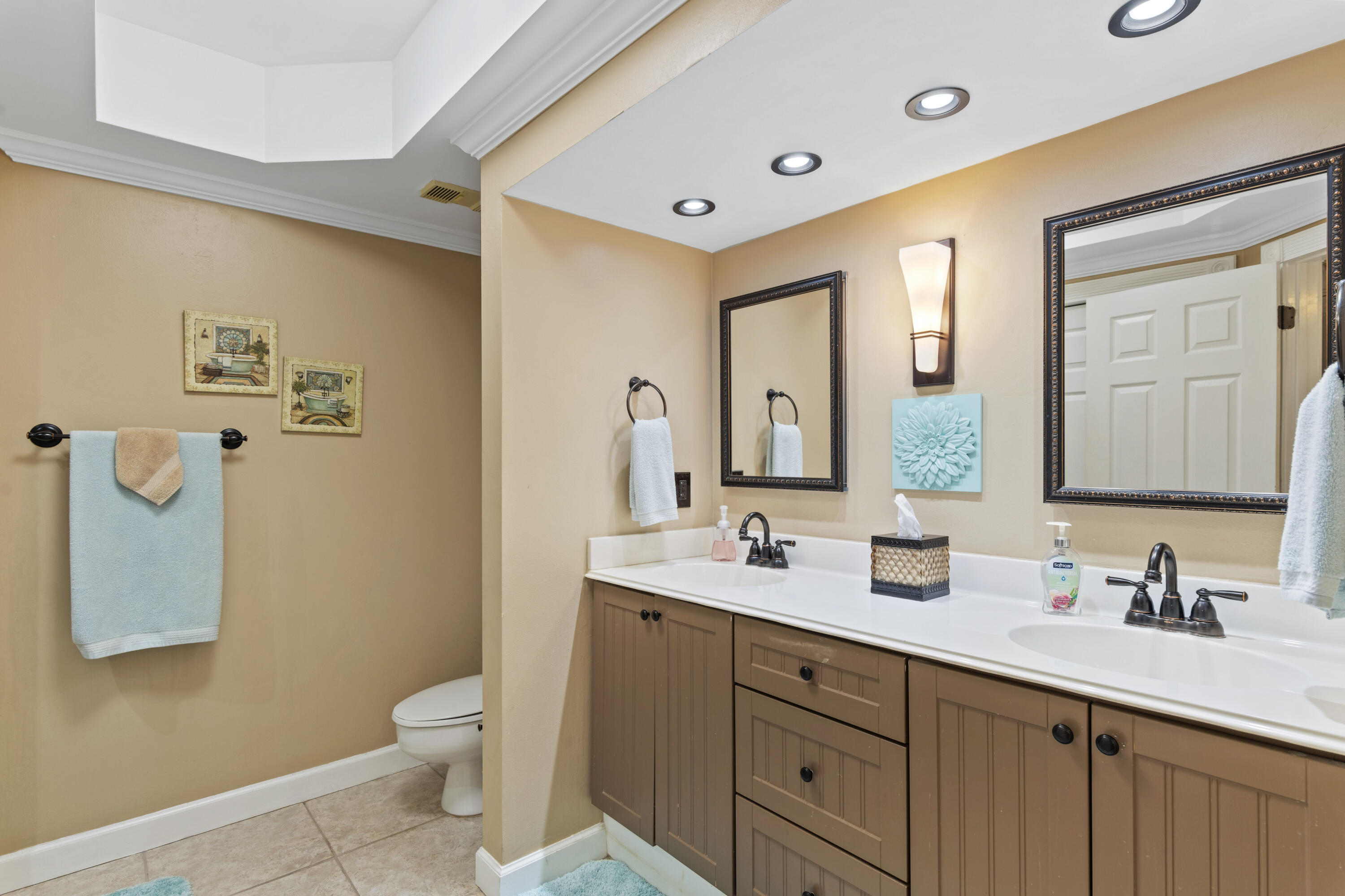 DESTIN SURFSIDE CONDO - Residential