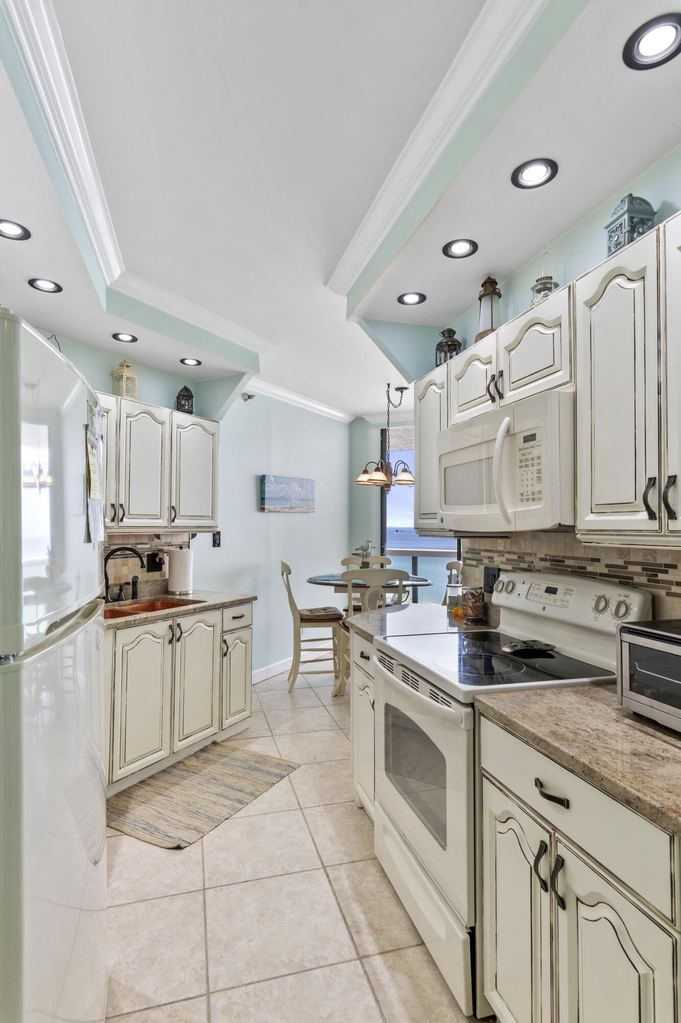 DESTIN SURFSIDE CONDO - Residential