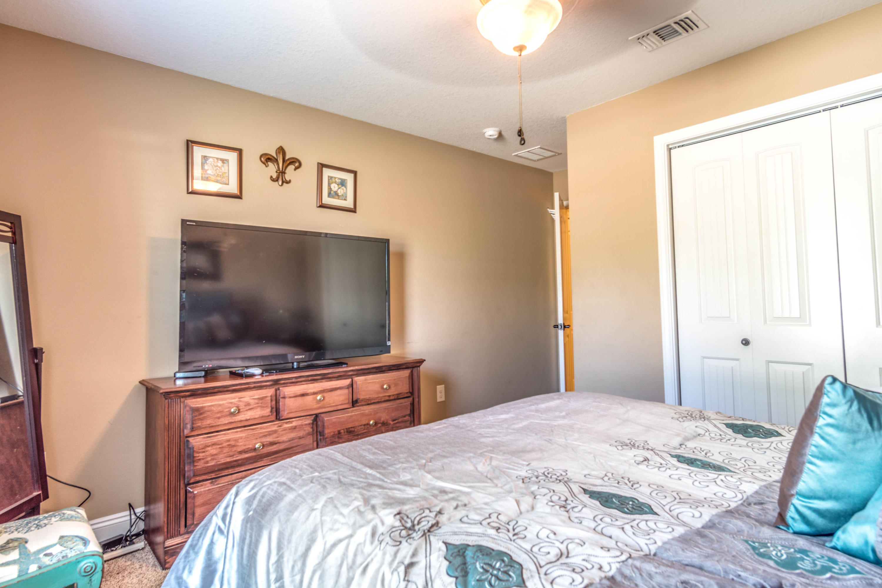 NAVARRE FIRST ADD - Residential